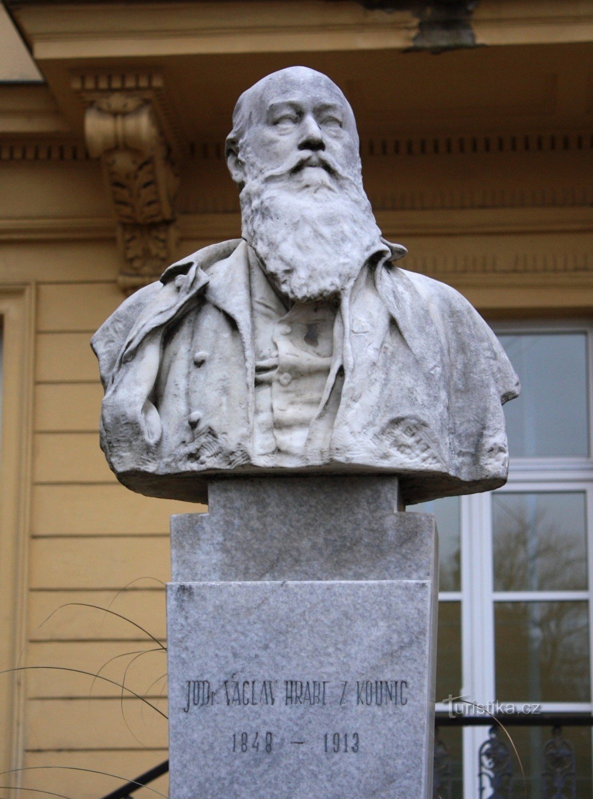 Brno - tượng bán thân của Bá tước Václav của Kounice