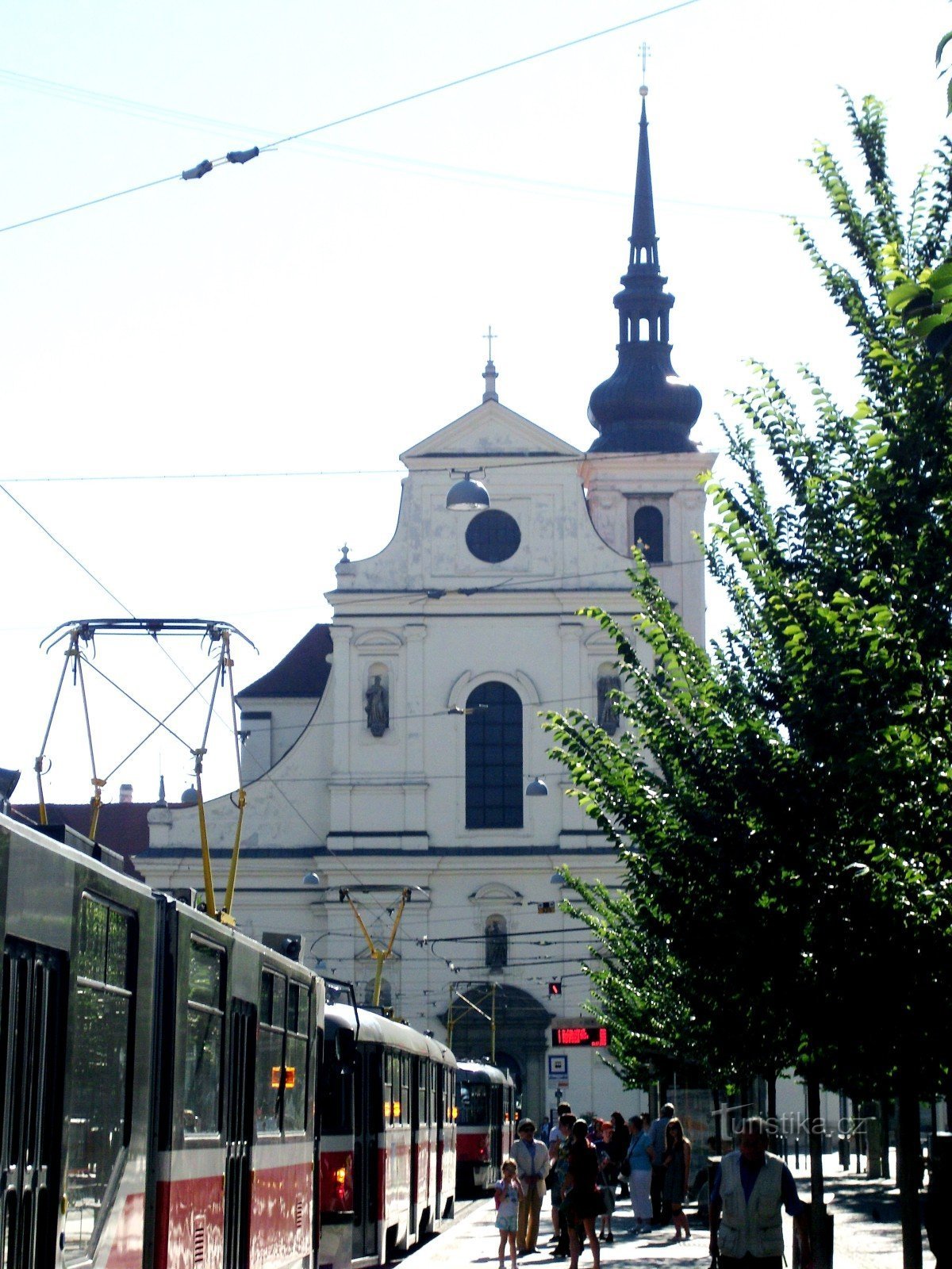 Brno - Kyrkan av Jungfru Marias bebådelse och aposteln St. Thomas