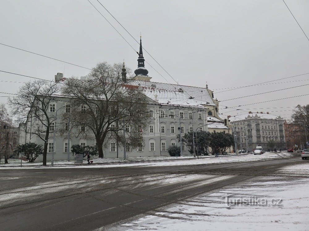 Brno - Plaza de Moravia