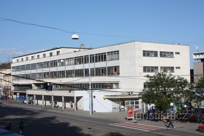 Brno - Stationens postkontor