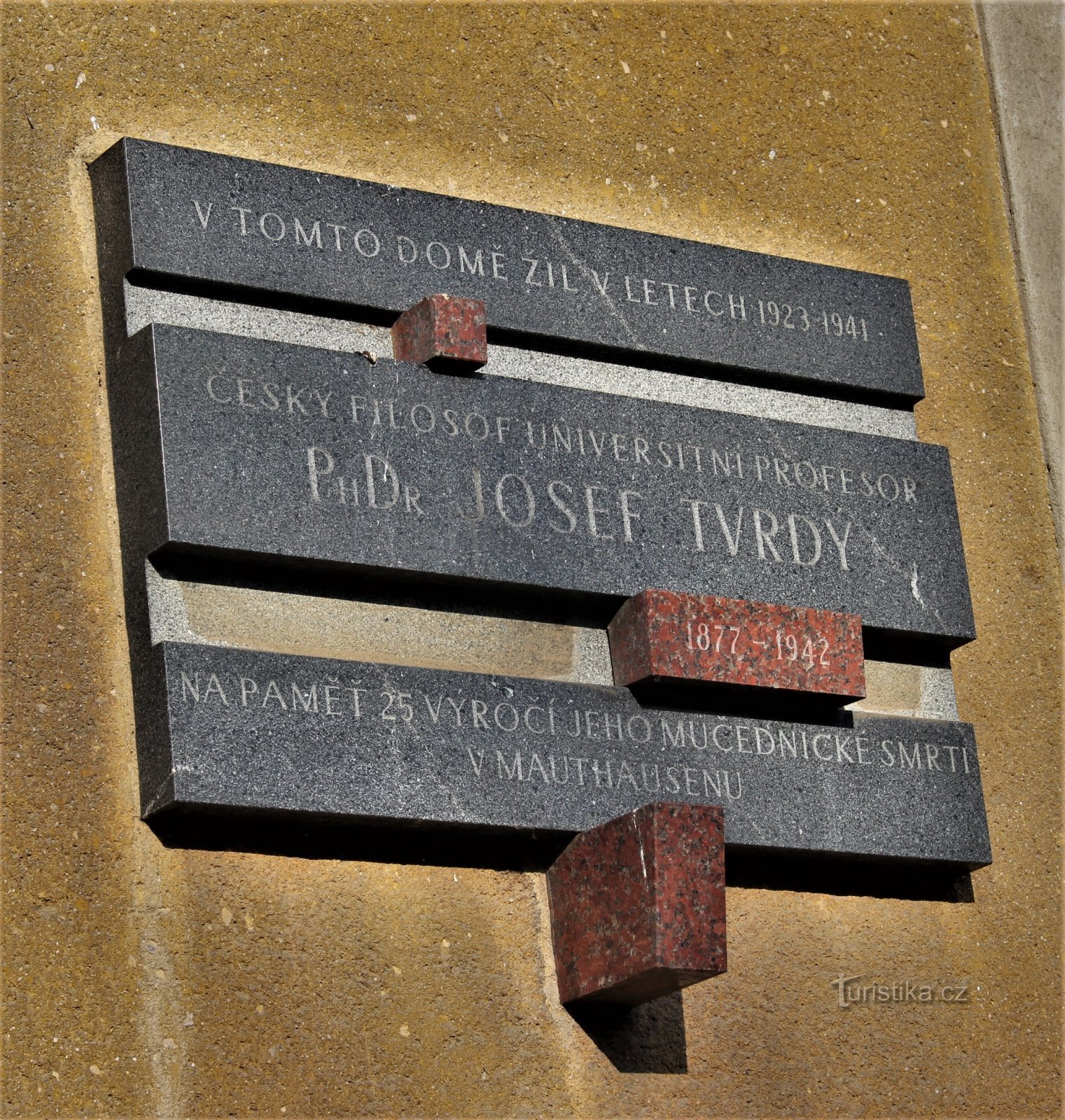 Brno - tablica pamiątkowa Josefa Tvrdy