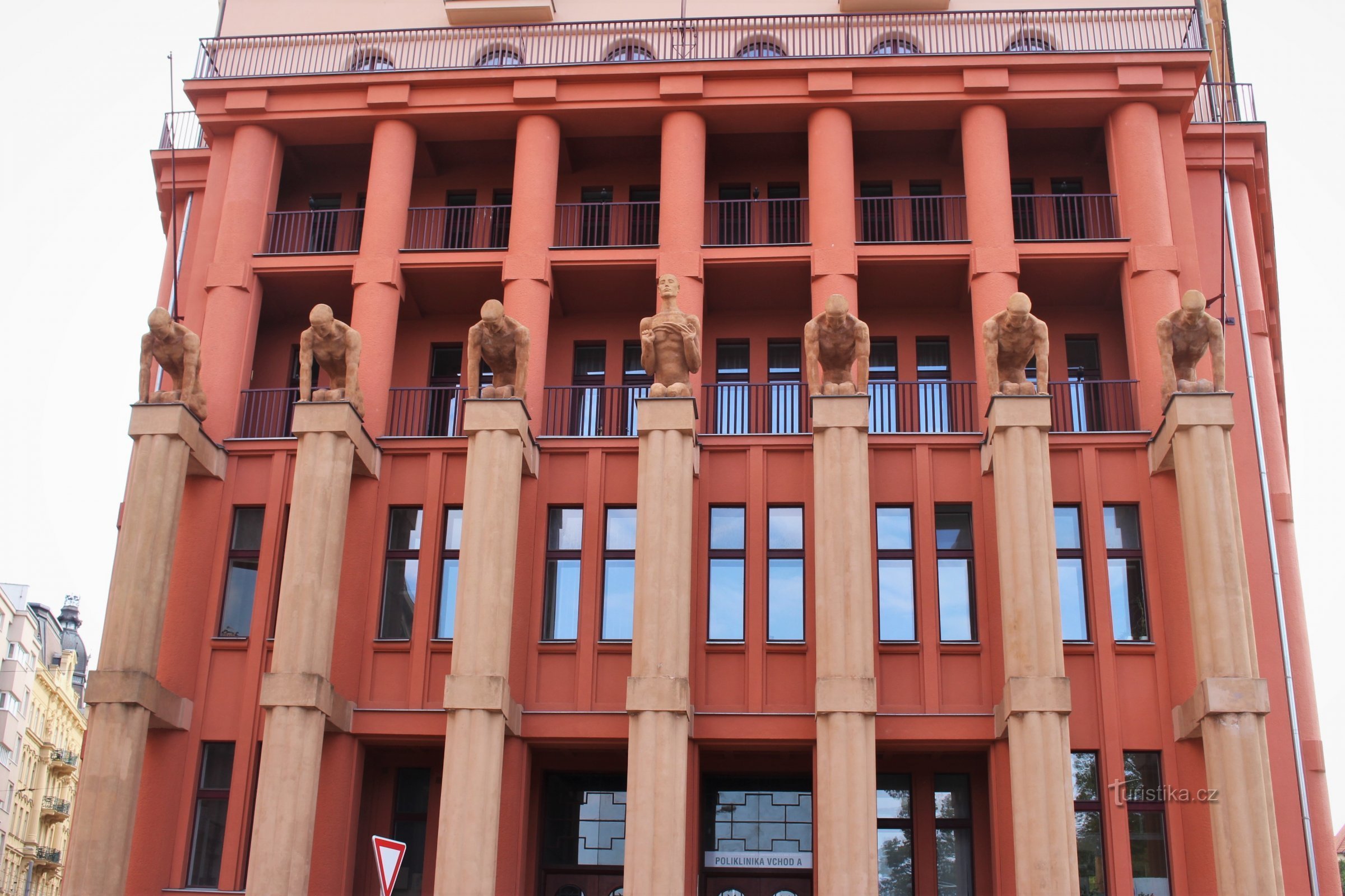 Brno - Zahradníkova Polyclinic