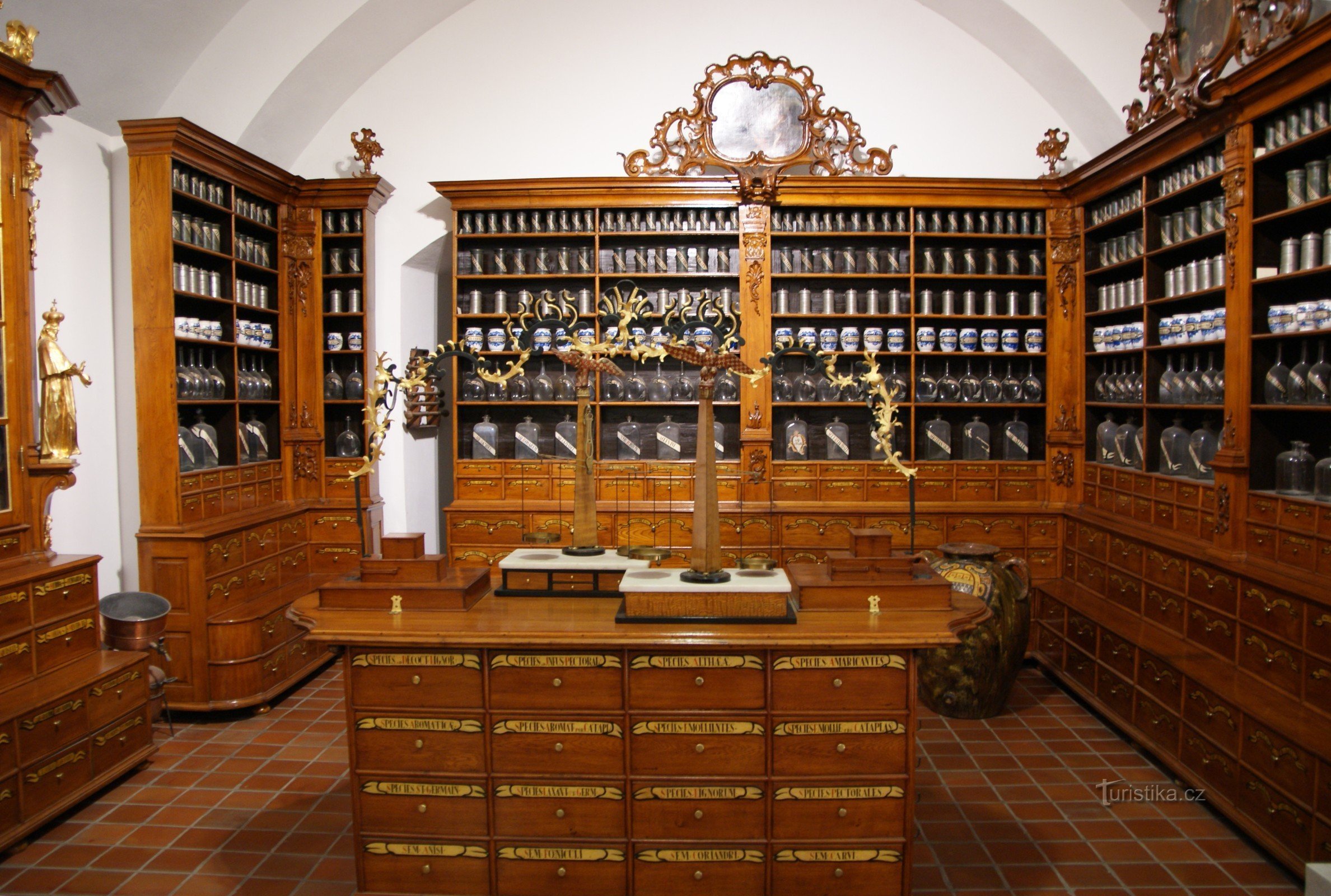 Brno (Špilberk) – baroque pharmacy
