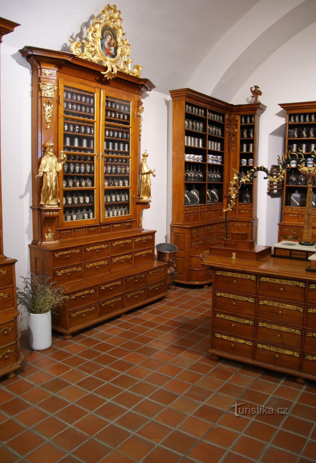 Brno (Špilberk) – baroque pharmacy