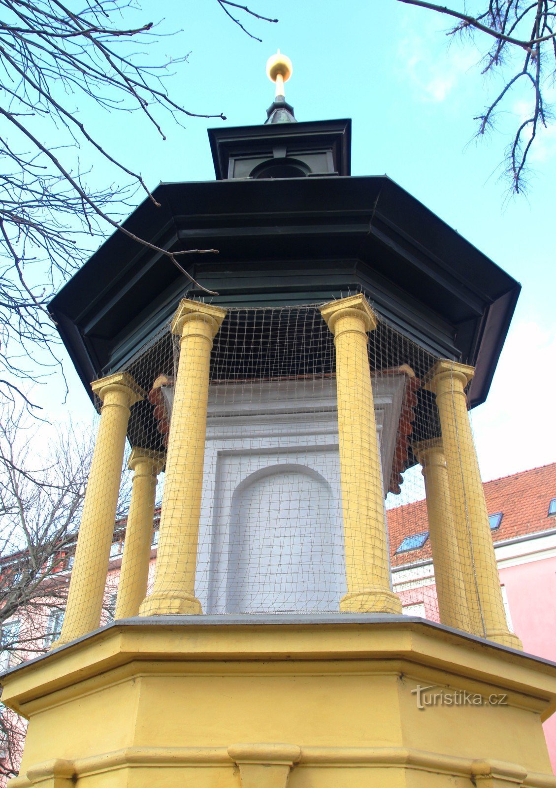 Brno-Štýřice - tháp chuông trên Křídlovická