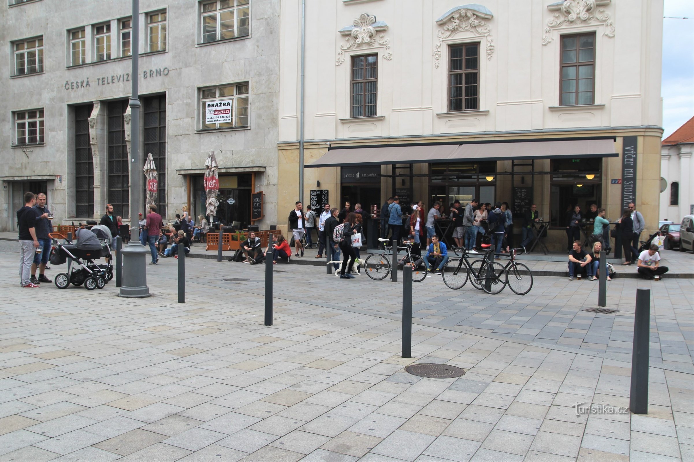 Brno - Pub No estande