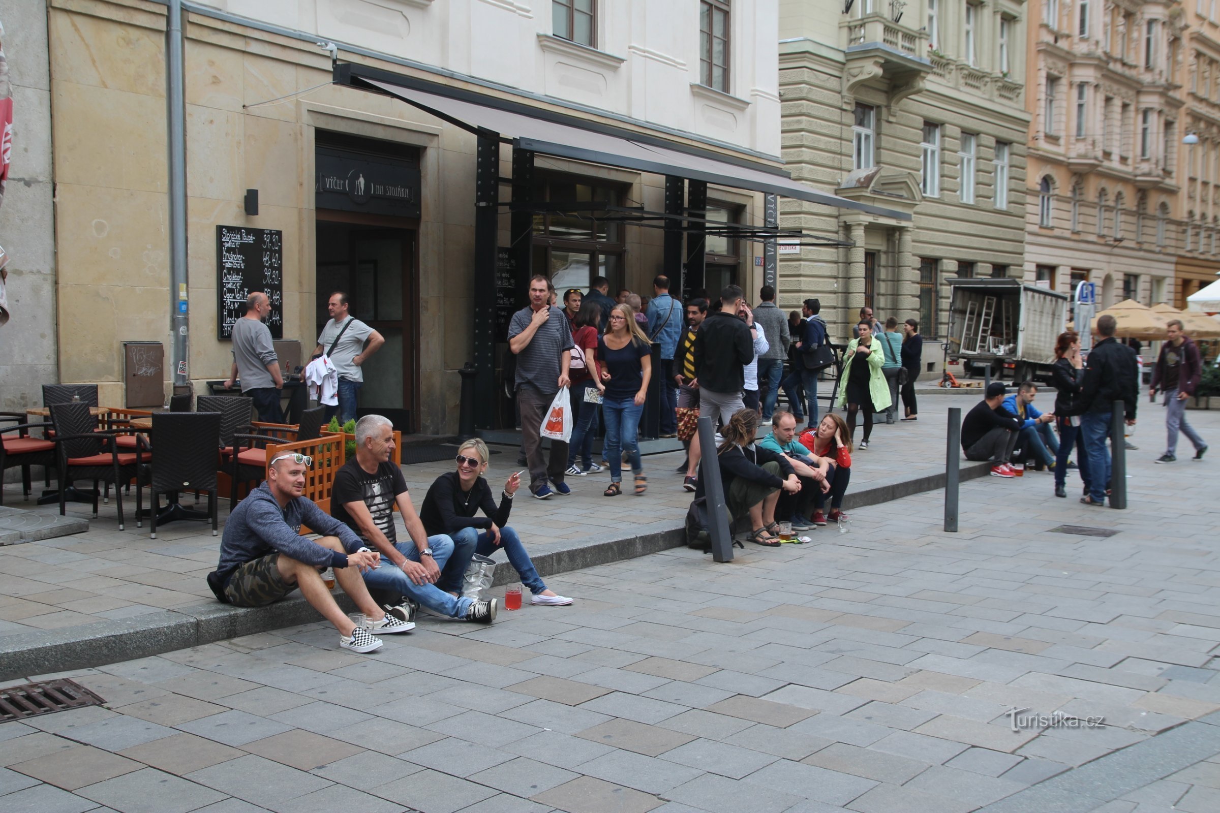 Brno - Pub Στο περίπτερο