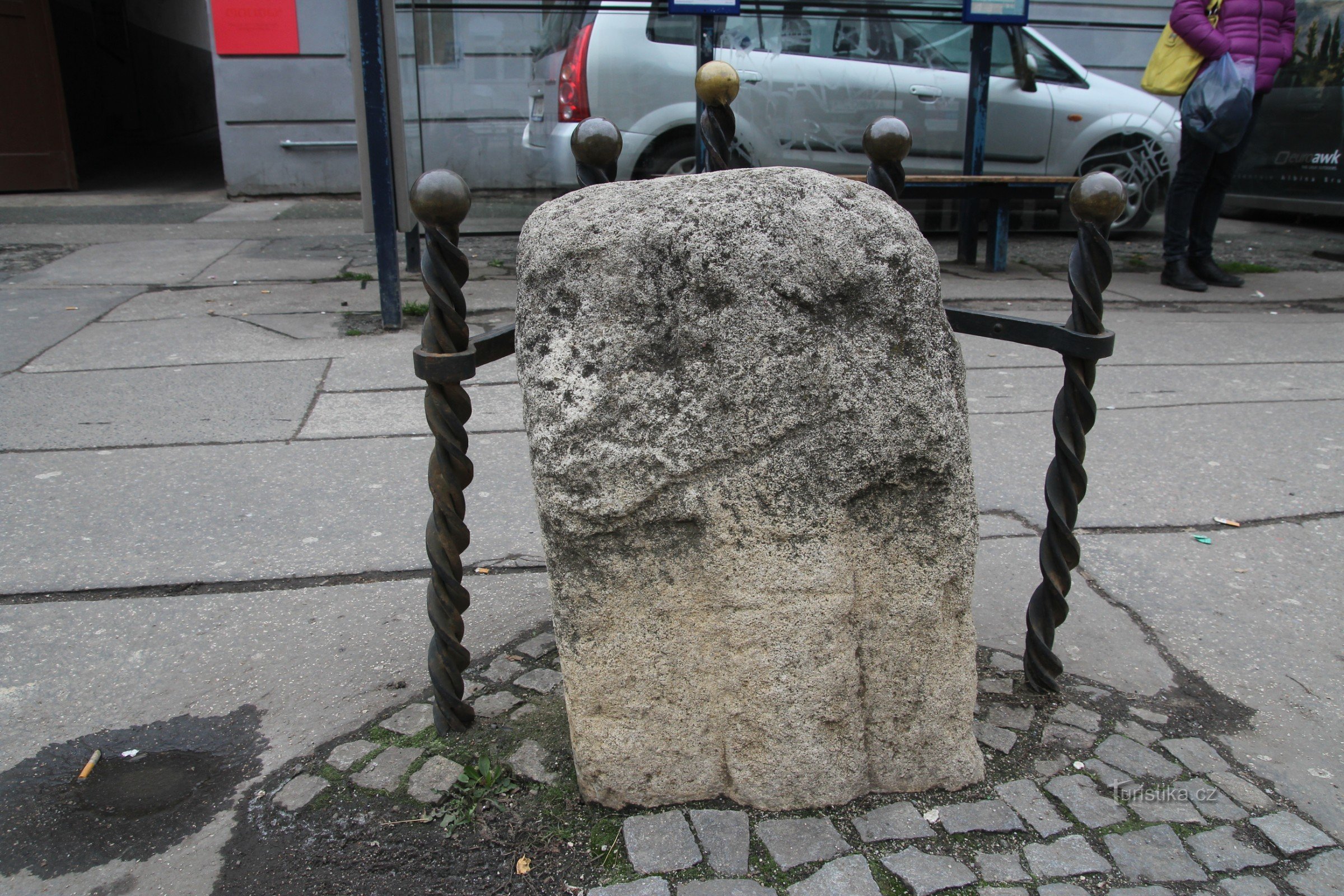 Brno-Žabovřesky - megbékélés kő