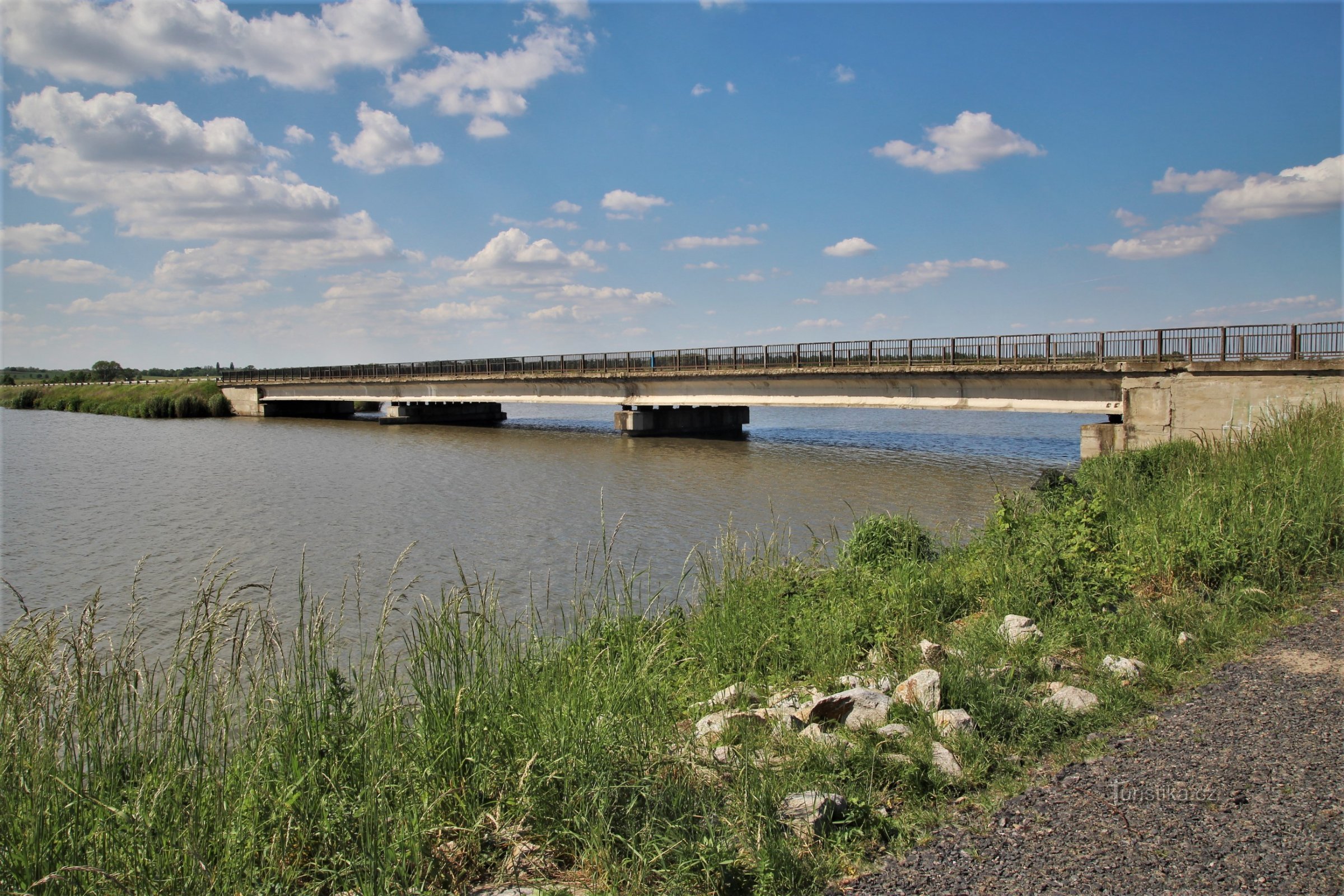 Brod-brug op Dyja