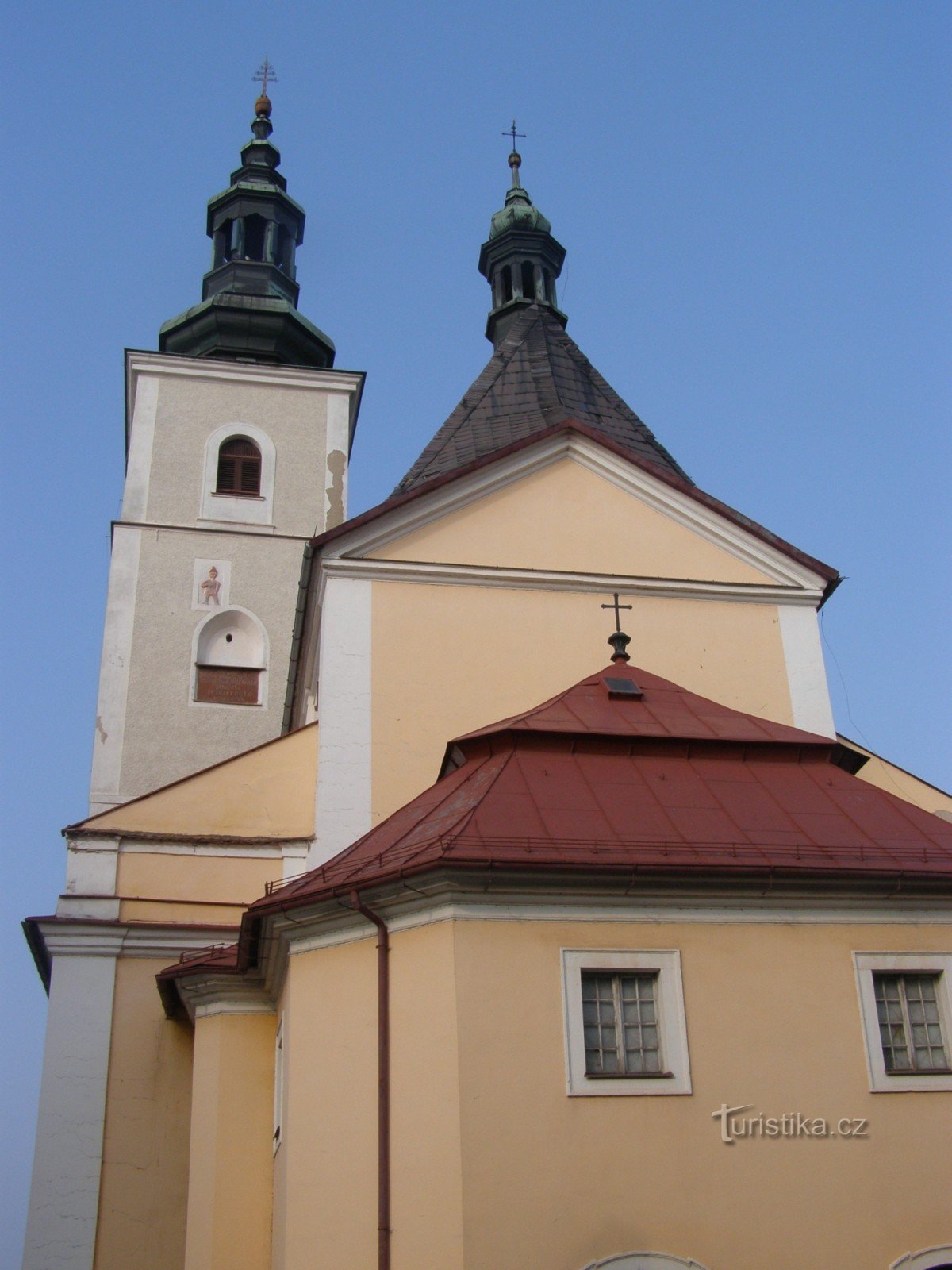 Broumov - kyrkan St. Peter och Paul