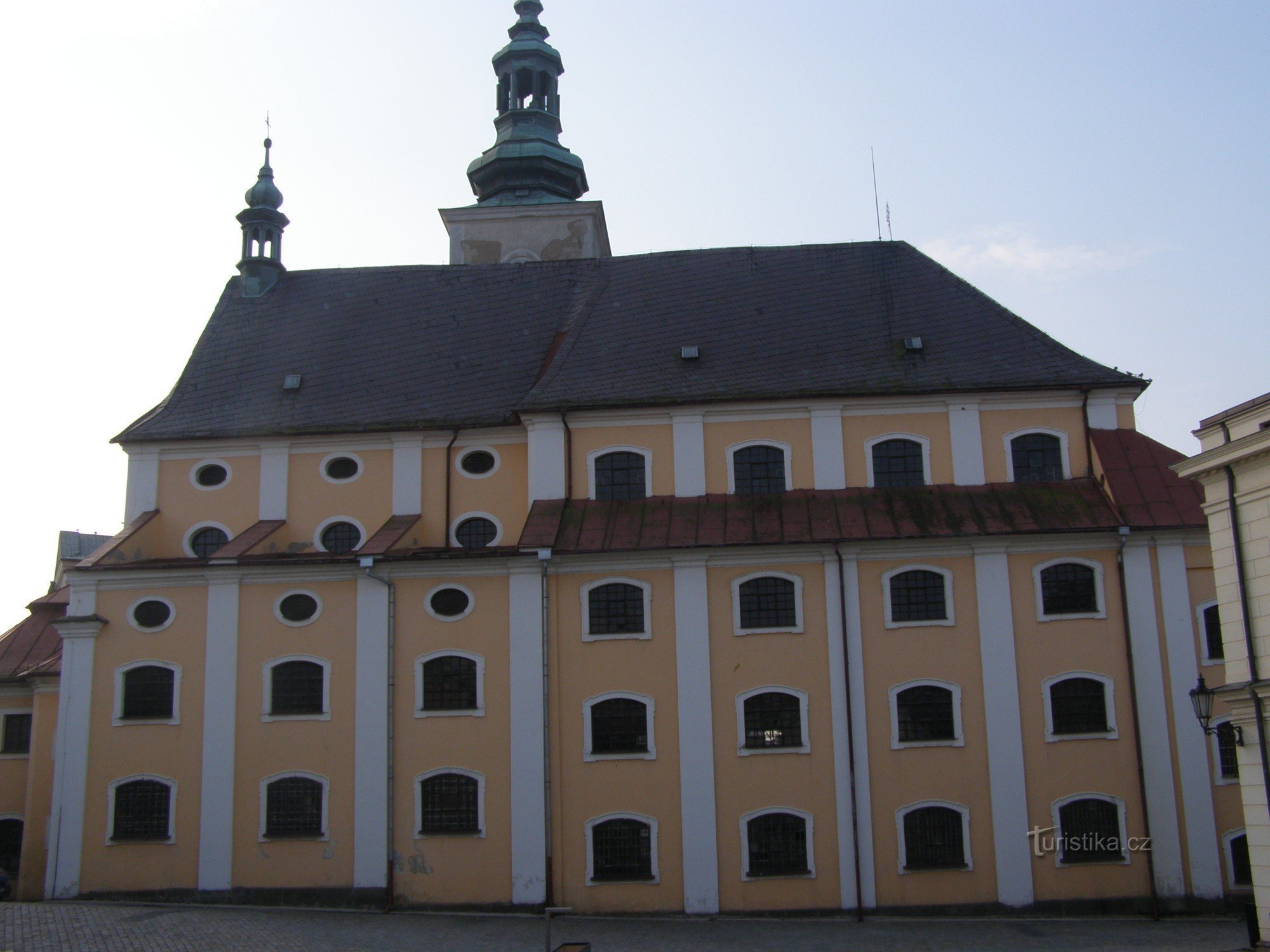 Broumov - kirken St. Peter og Paul