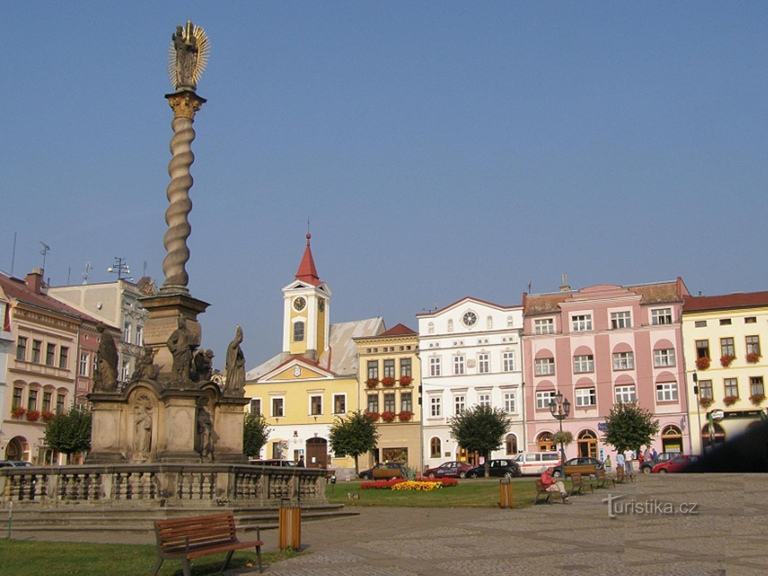 Broumov - Mírové náměstí, joukko monumentteja