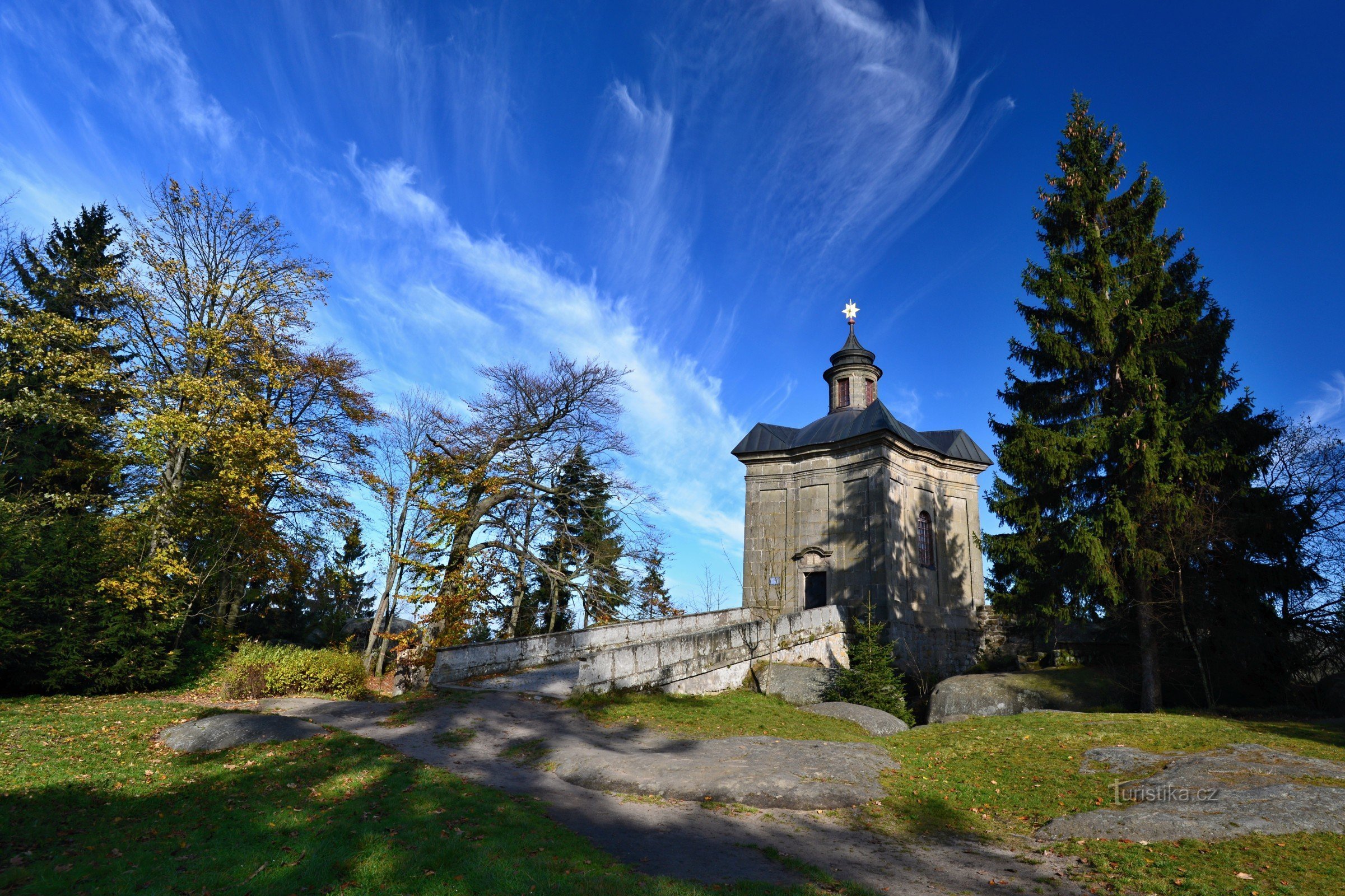 Broumov walls: Hvězda chapel