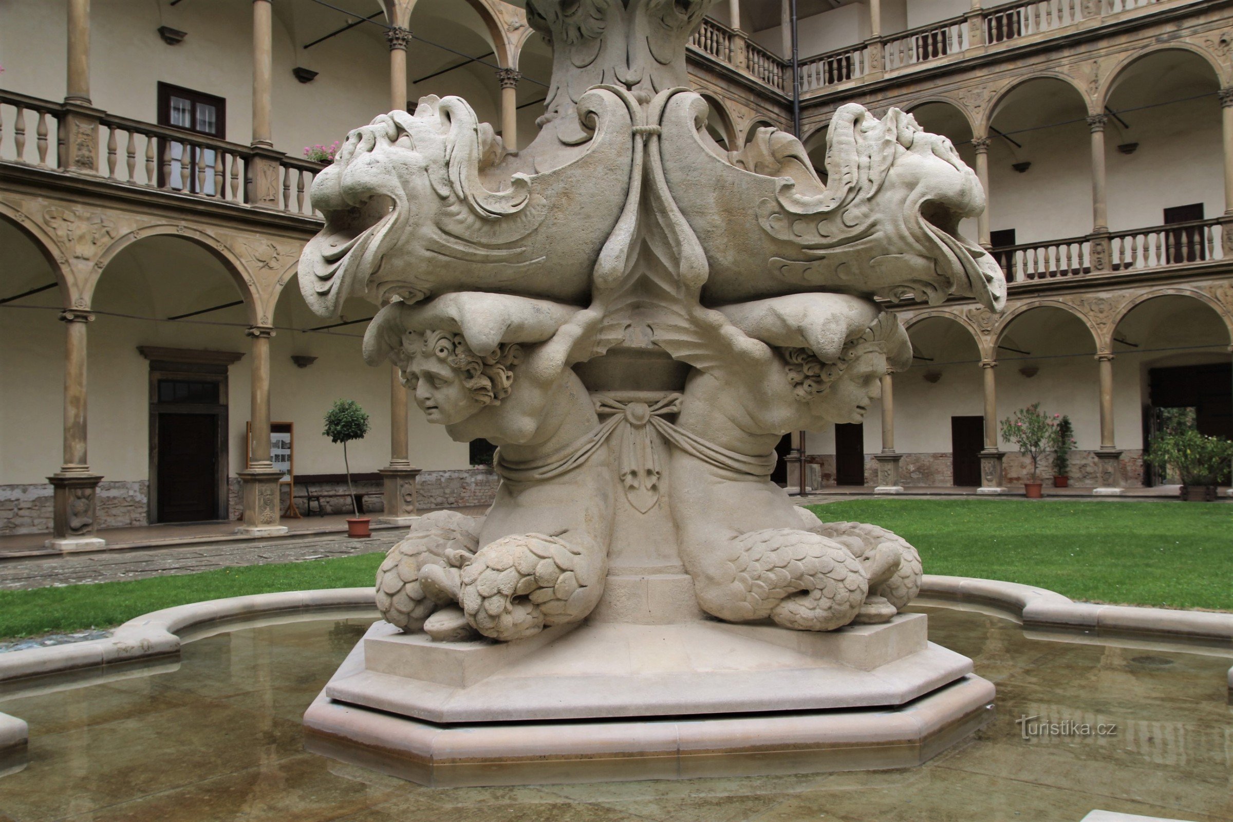 Bučovice - castle fountain