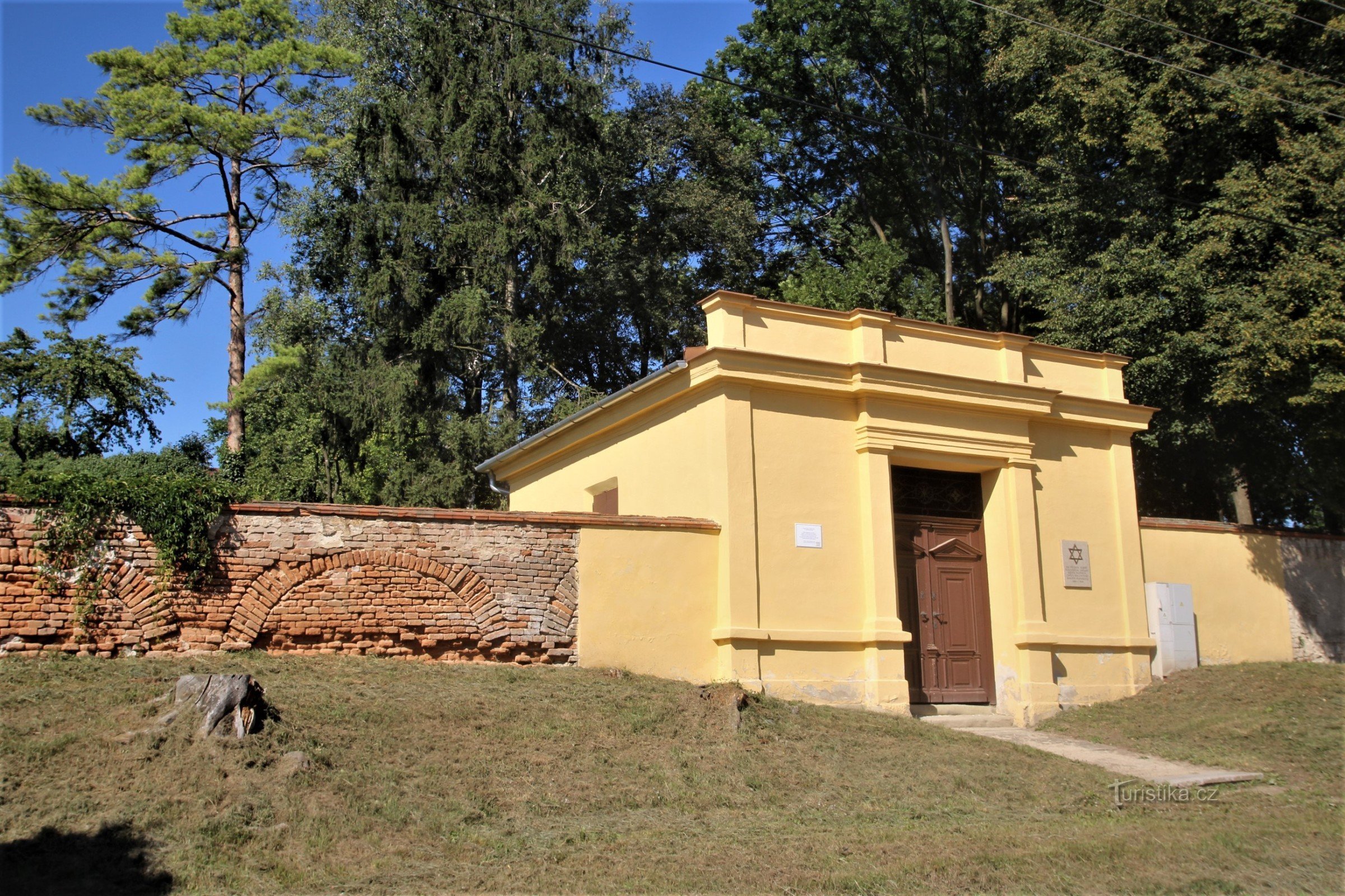 Bučovice - nghĩa trang Do Thái