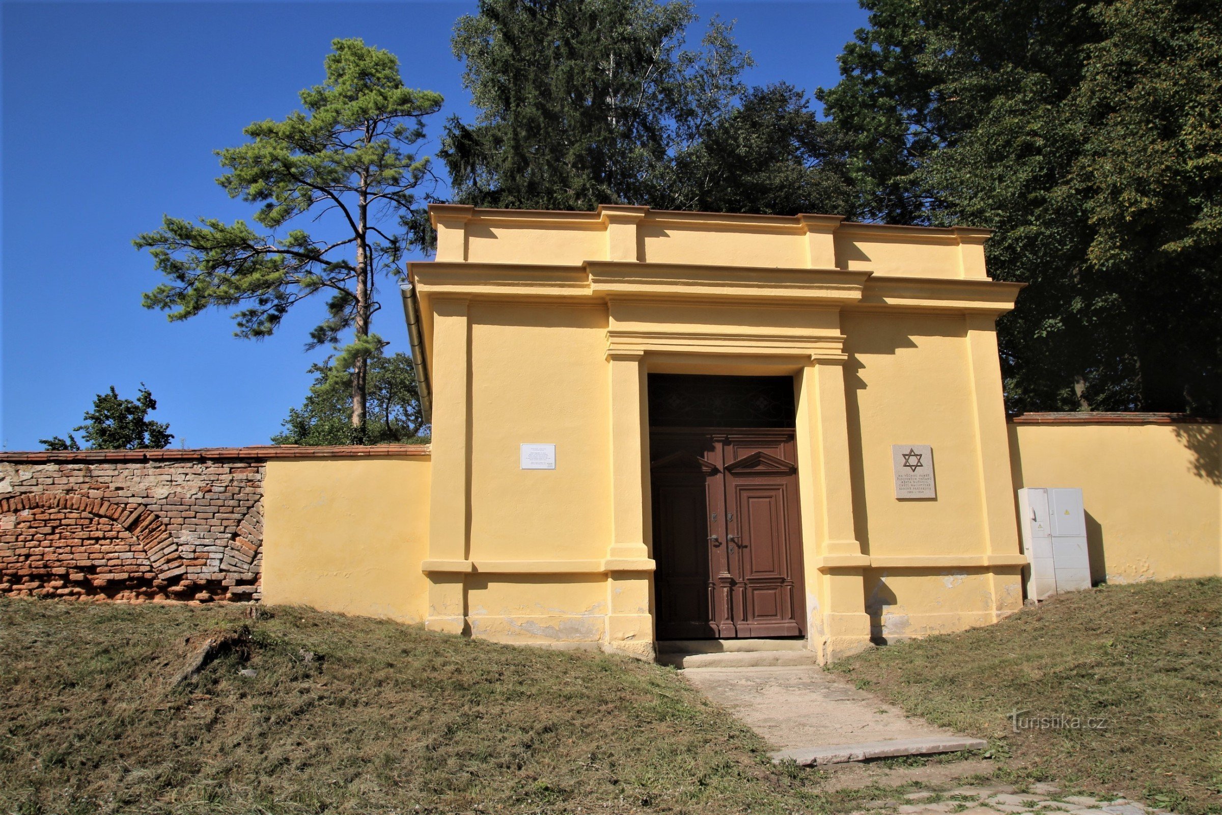 Bučovice - nghĩa trang Do Thái