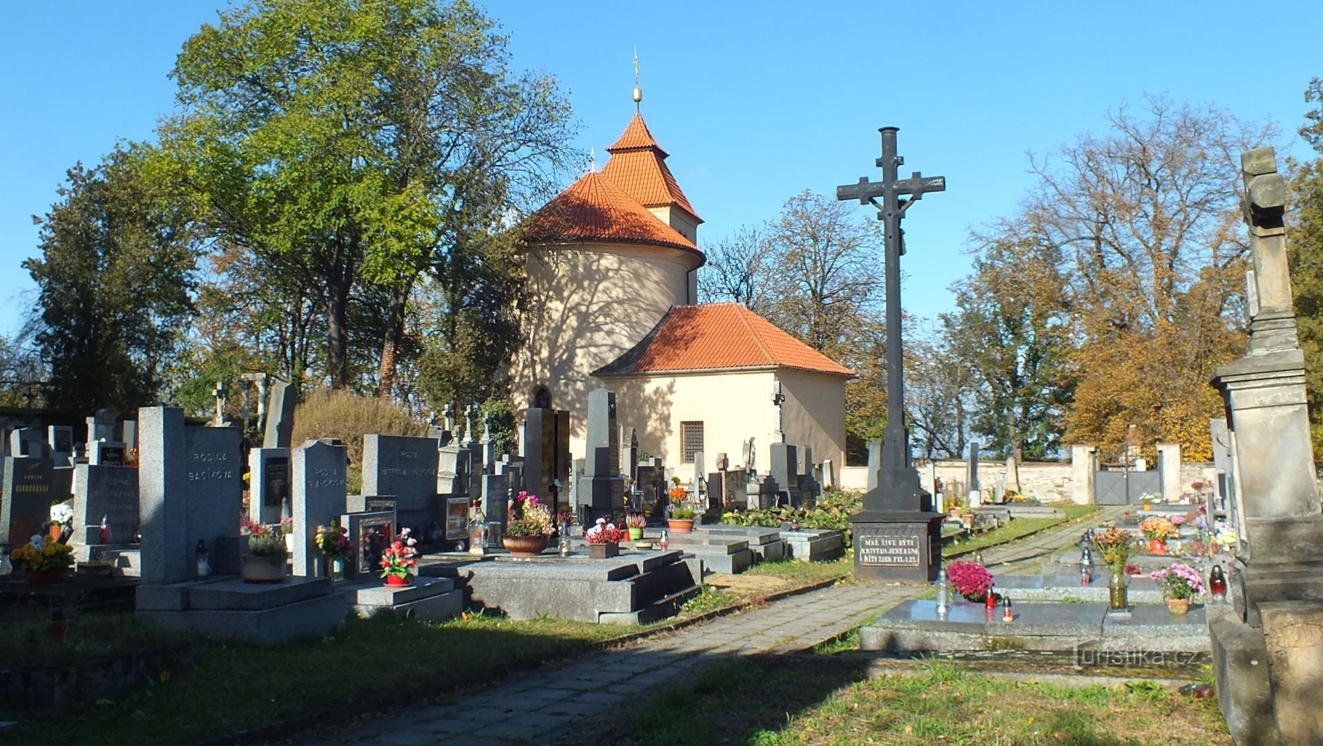 Будеч, ротонда св. Петр и Павел