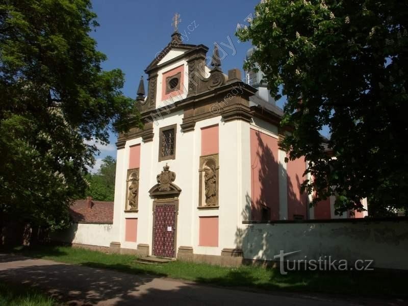 Budeničky nära Zlonice - St. Isidore