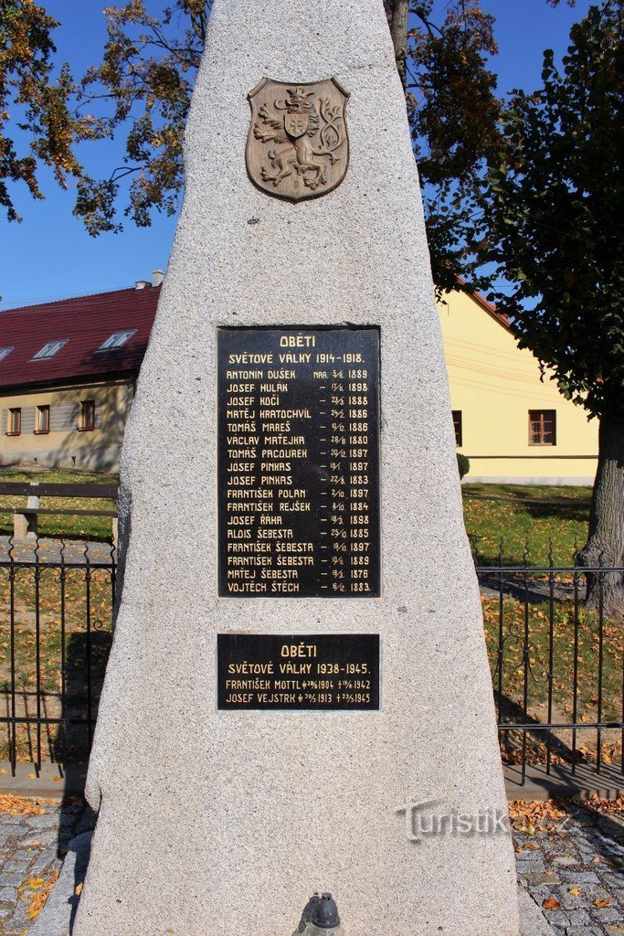 Budětice, Denkmal für die Gefallenen