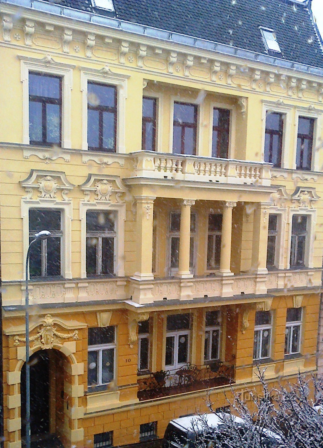budova č.p. 1349/10 na ulici Jiřího Wolkera v Teplicích