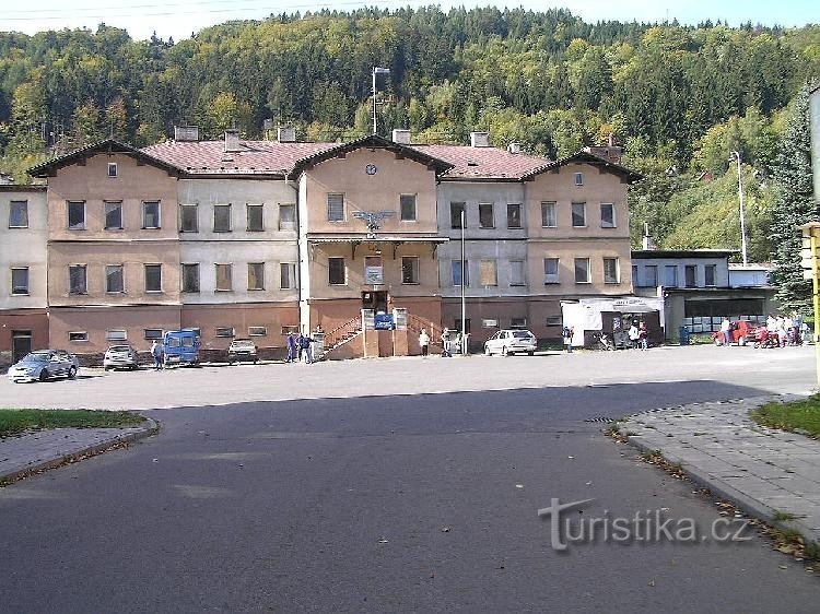 Edificio de la estación de tren ČD