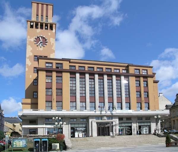 Le bâtiment de la nouvelle mairie de Jablonec nad Nisou