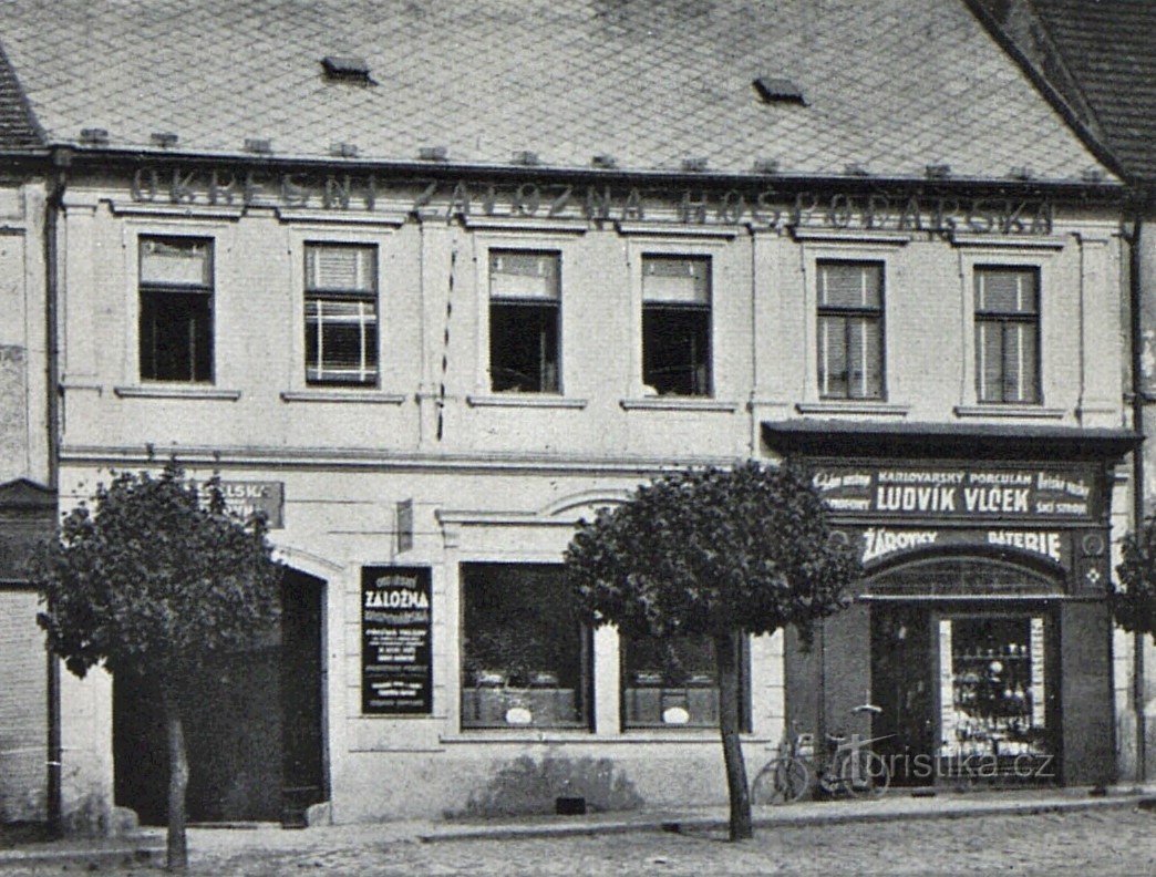 Budova Okresní záložny hospodářské v Hořicích po roce 1927