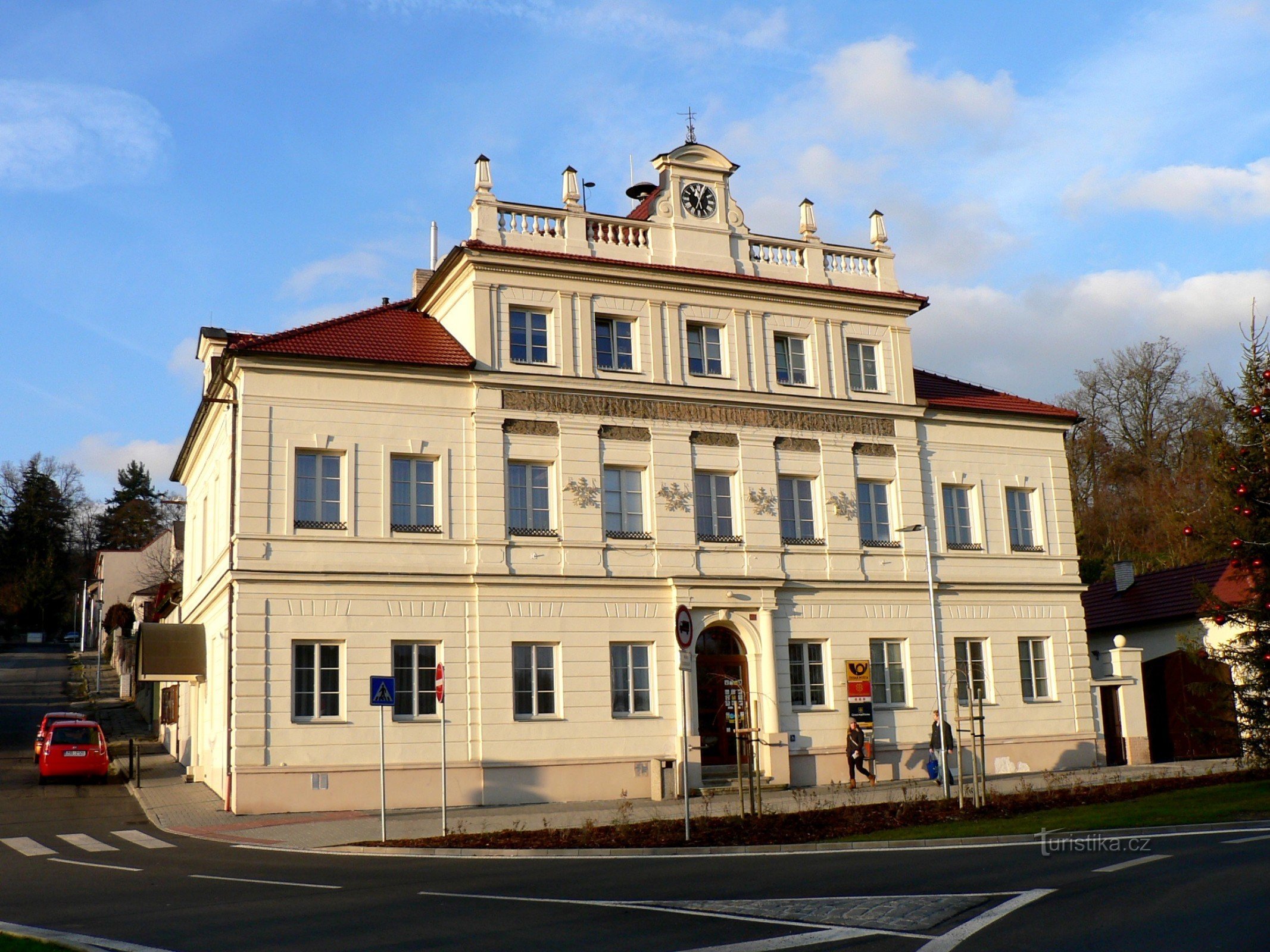 das Rathausgebäude