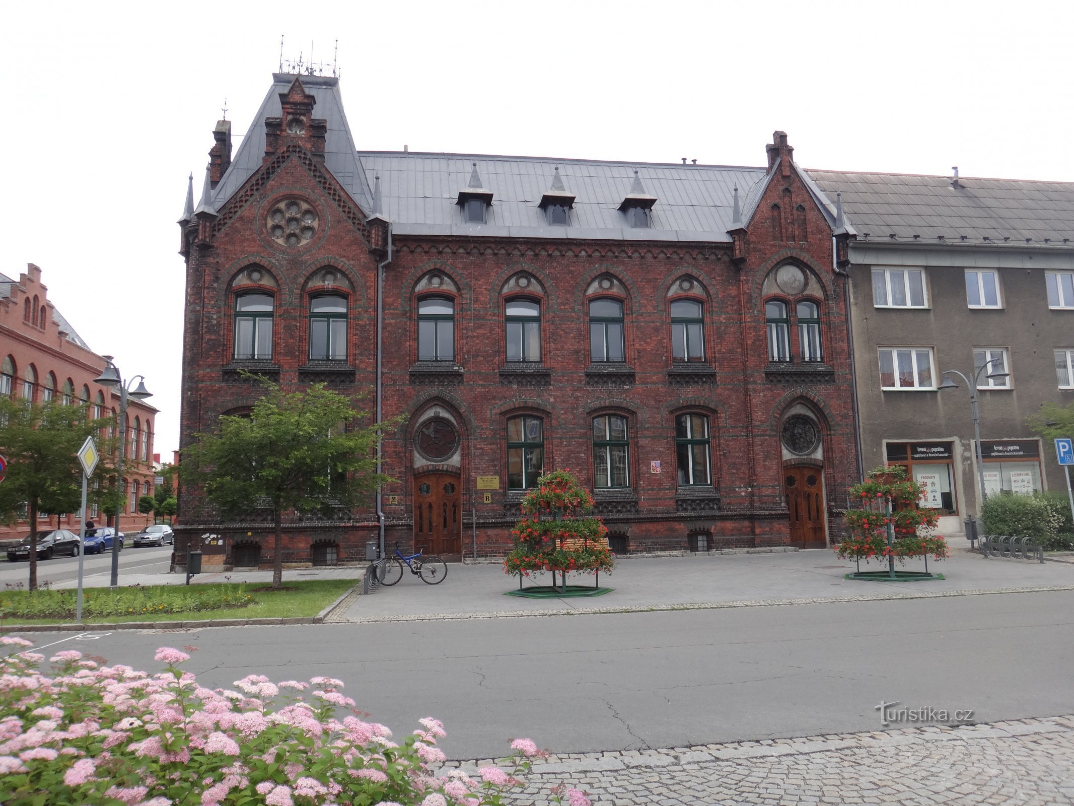 ancien bâtiment de la mairie