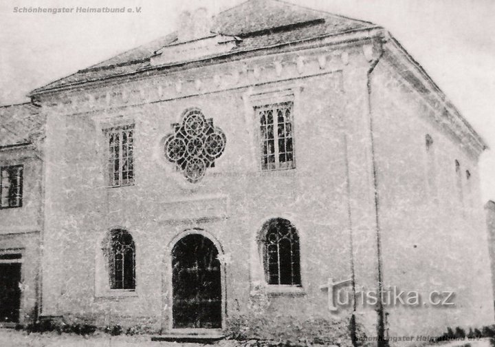 Будівля синагоги близько 1930 року