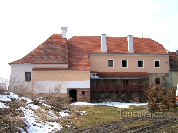 The fortress building from the east