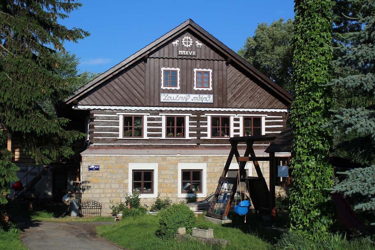 Budova ubytovacího objektu - starý mlýn