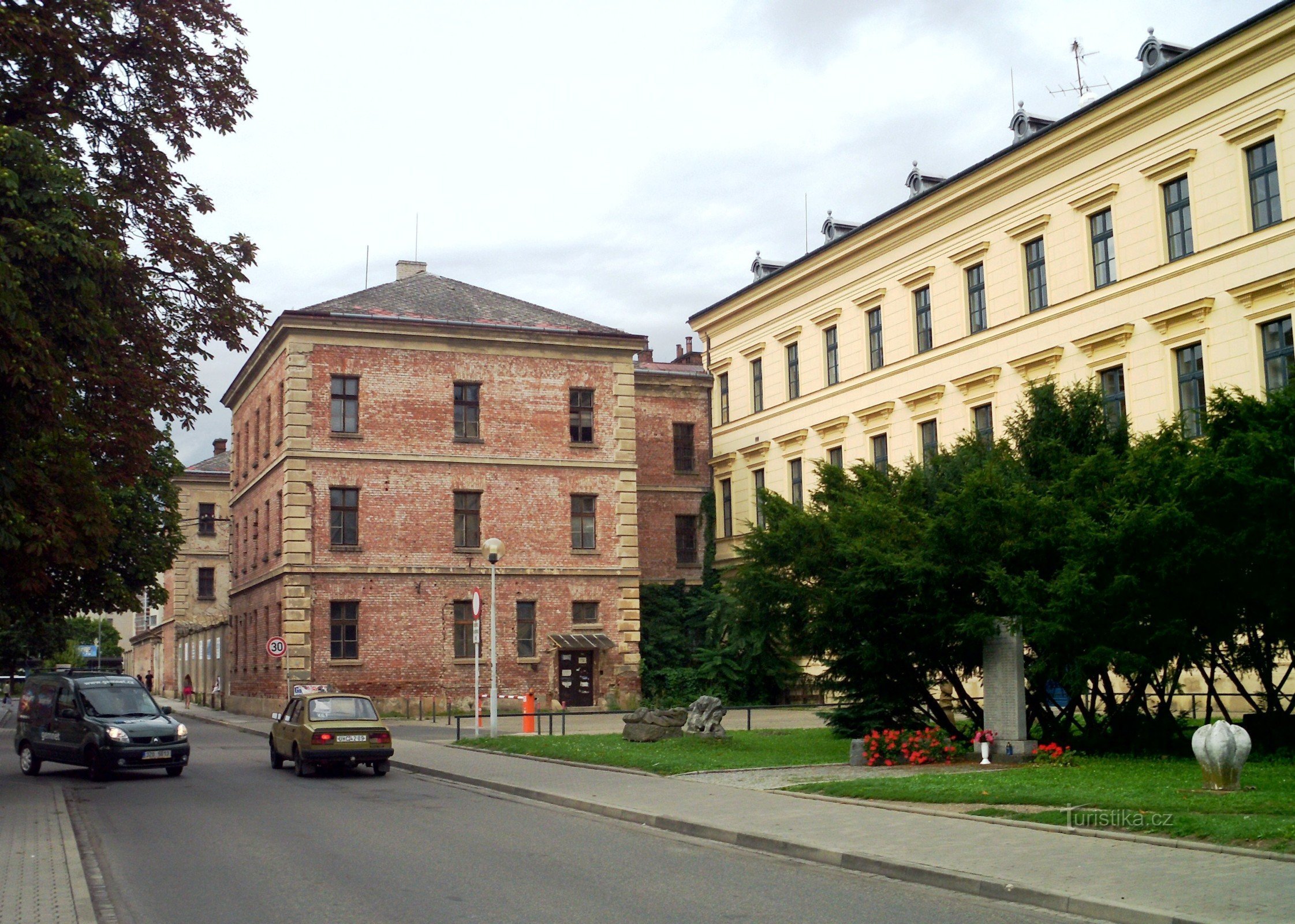 edificio de la prisión