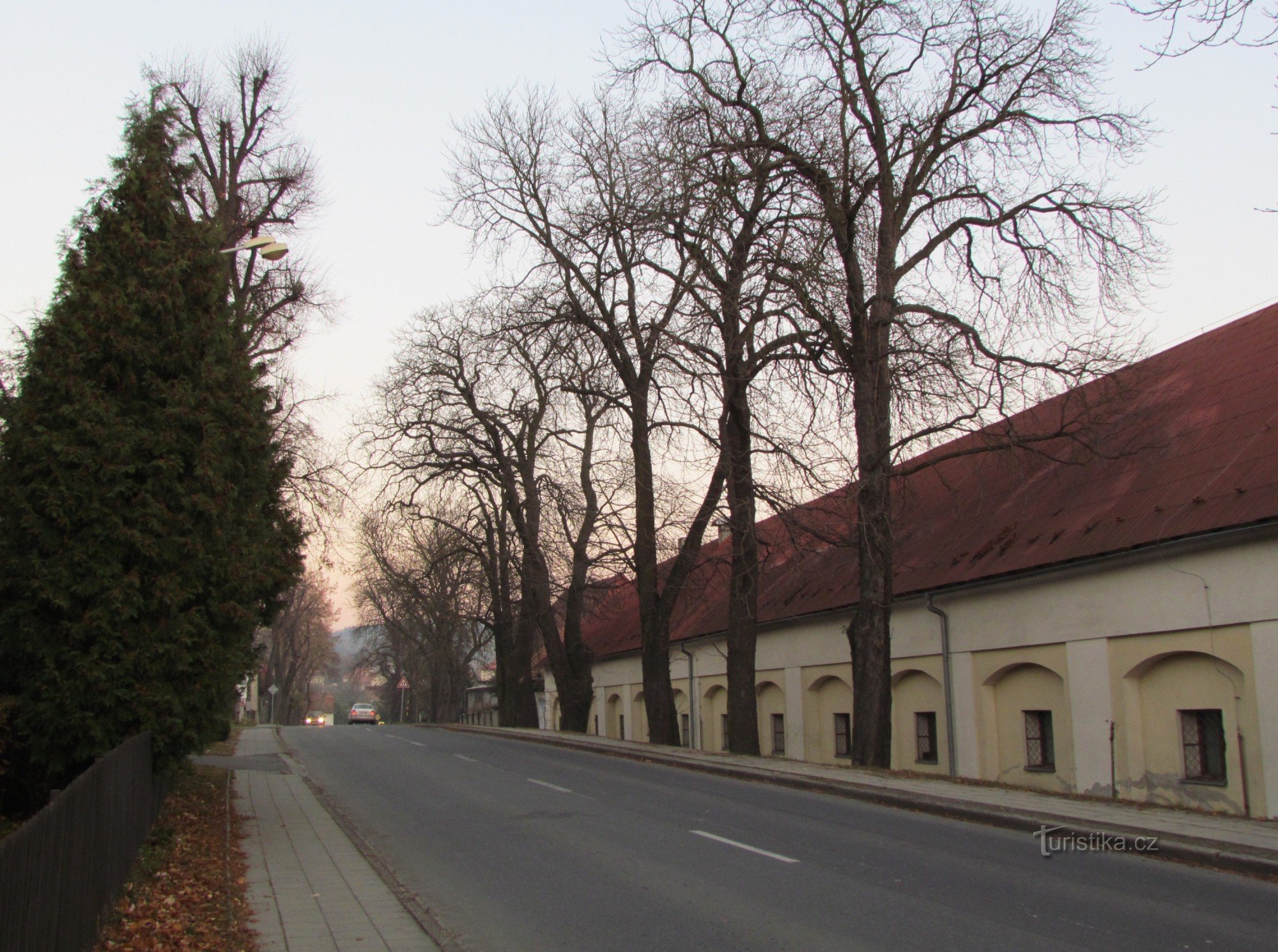 budovy hospodářského dvora