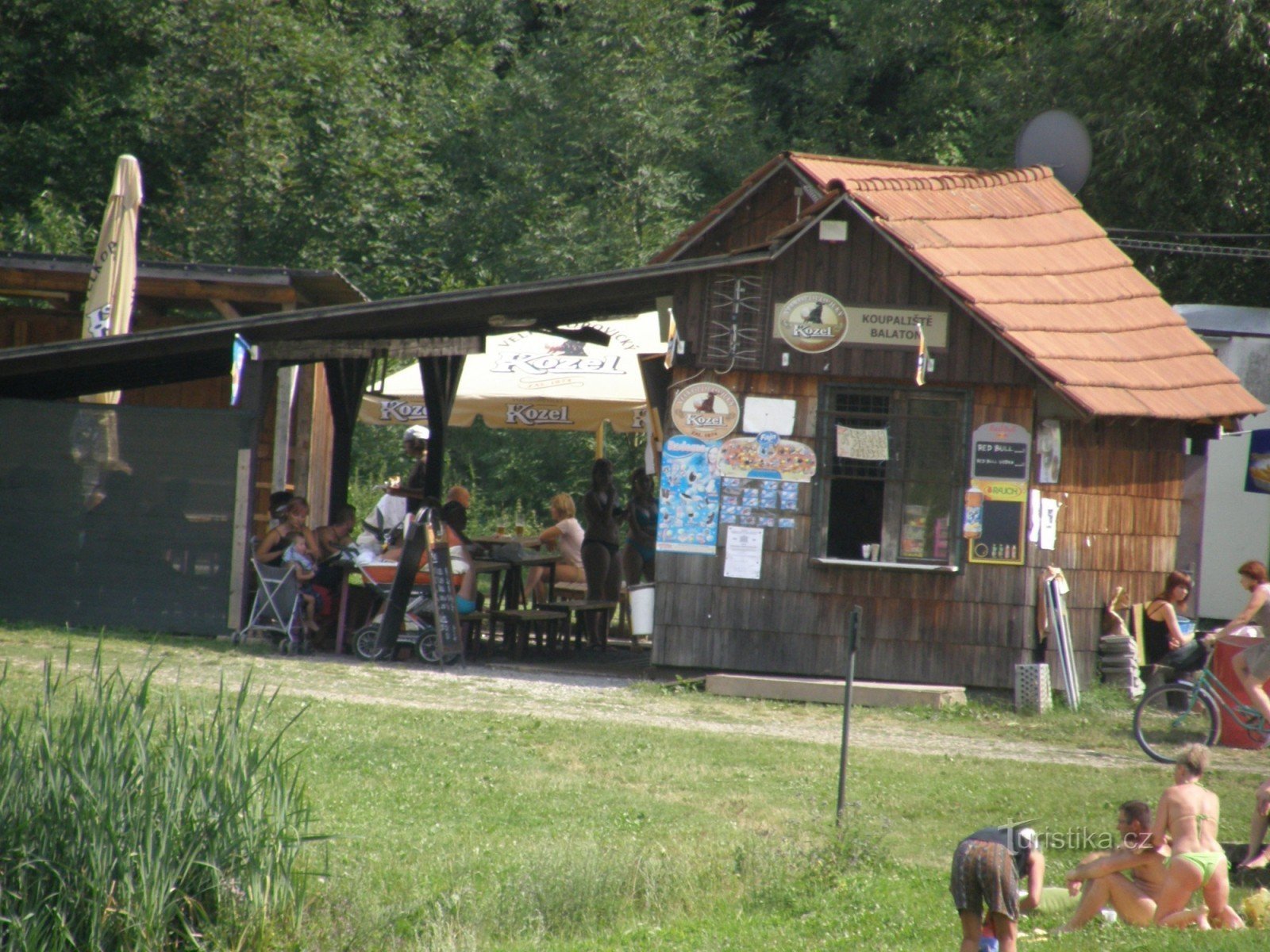 Švedski stol na Balatonu