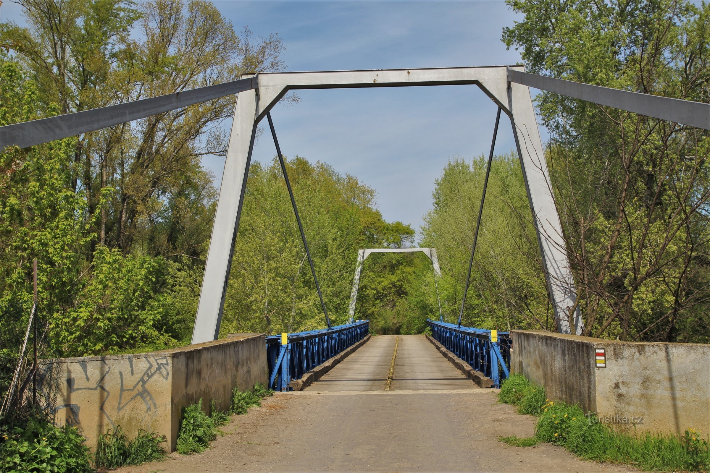Bugari - most preko Dyji