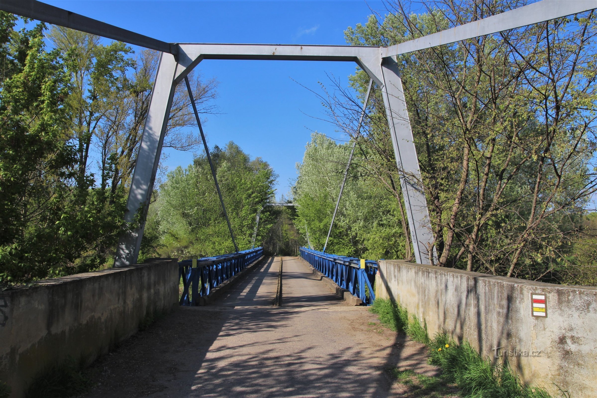 Bulgarians - the bridge over the Dyja