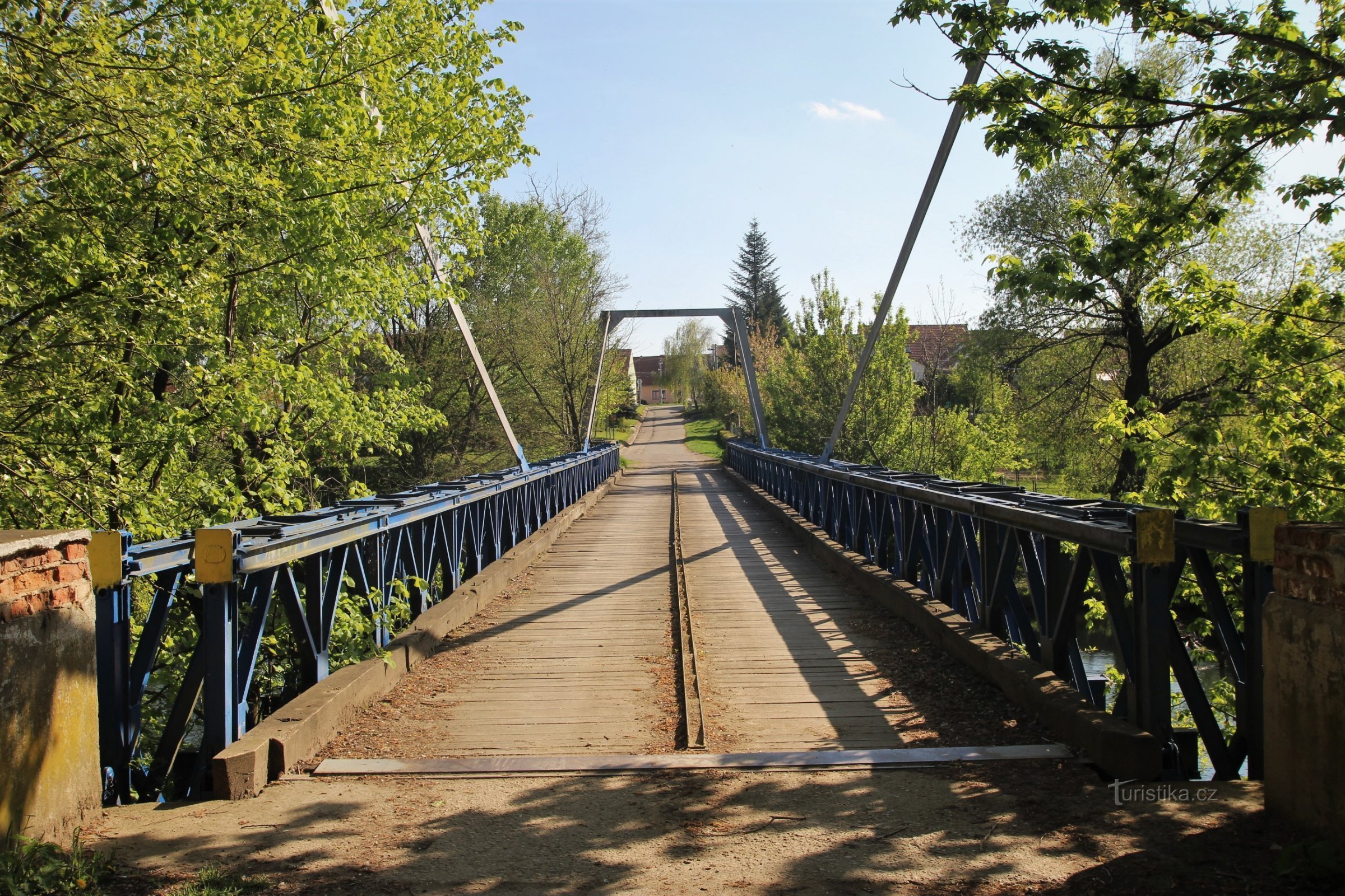 Bulgarians - the bridge over the Dyja