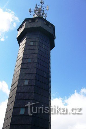 Bumbalka (ônibus) - torre de observação - Třeštík - pico Vysoká - Janíková Louka - Bečv superior