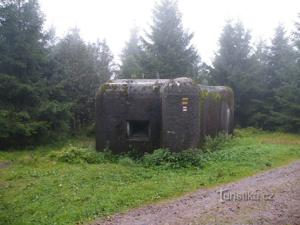 Bunker under Mezivrším