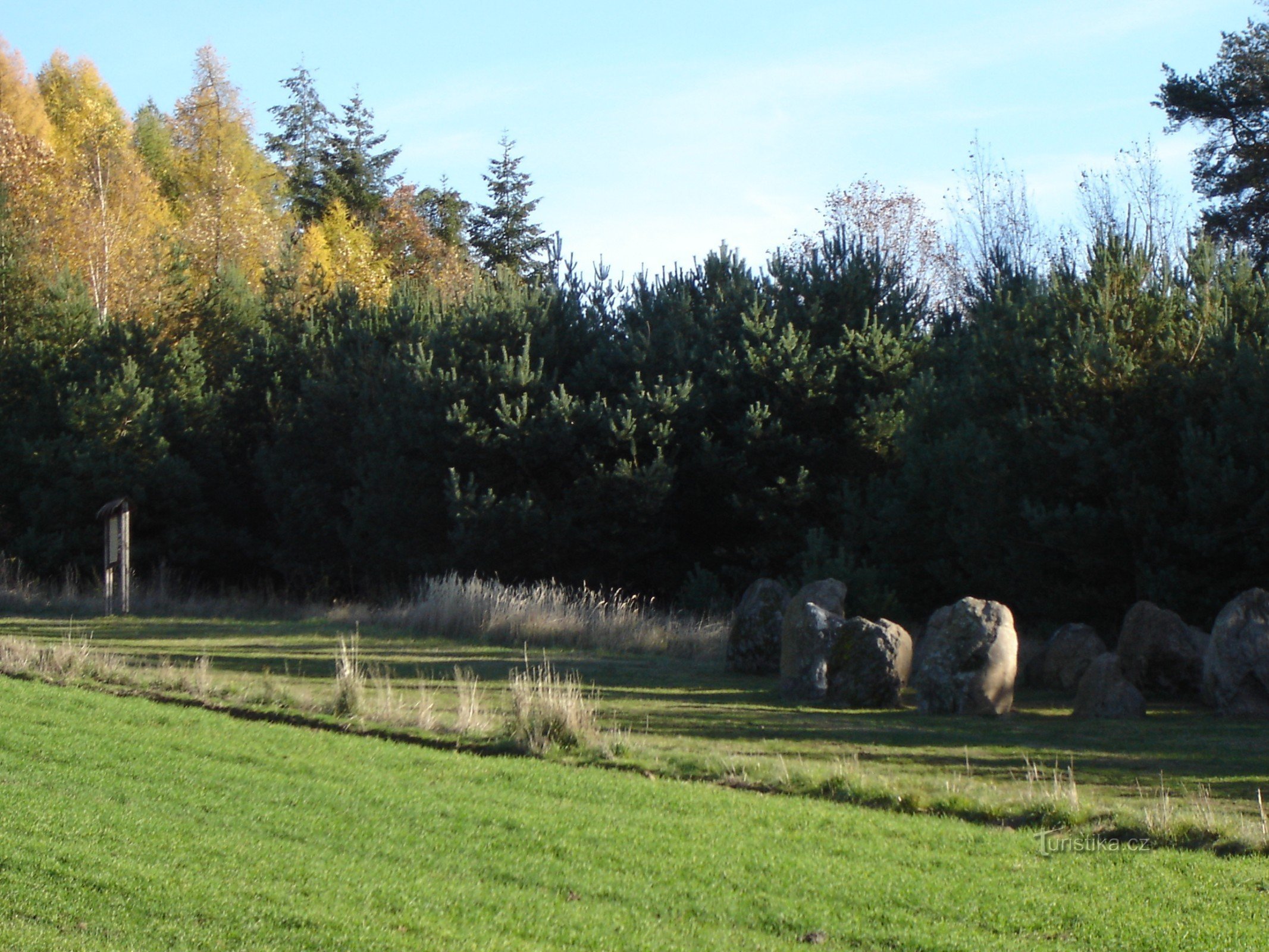 Burkovák - cromlech