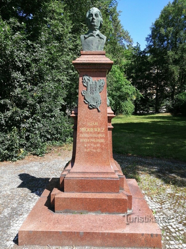 Büste von Adam Mickiewicz - Karlovy Vary