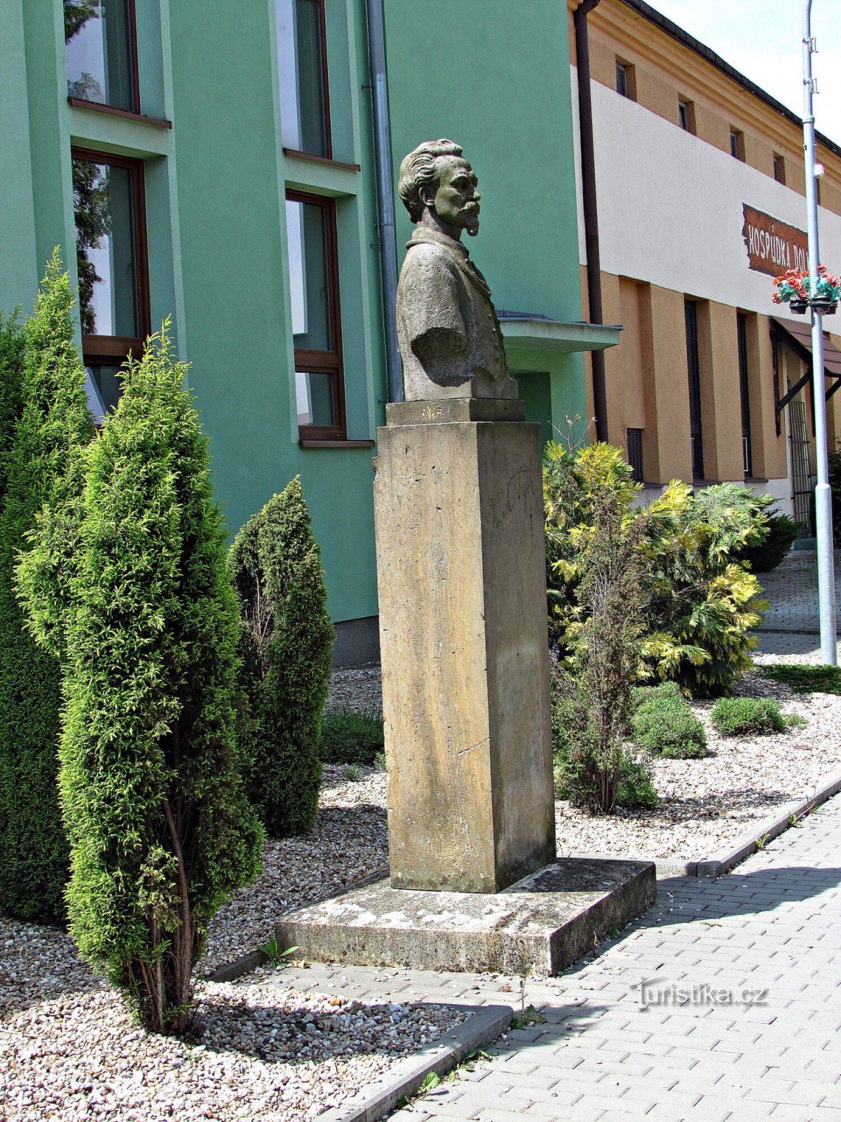 bust of Dr. Tyrš