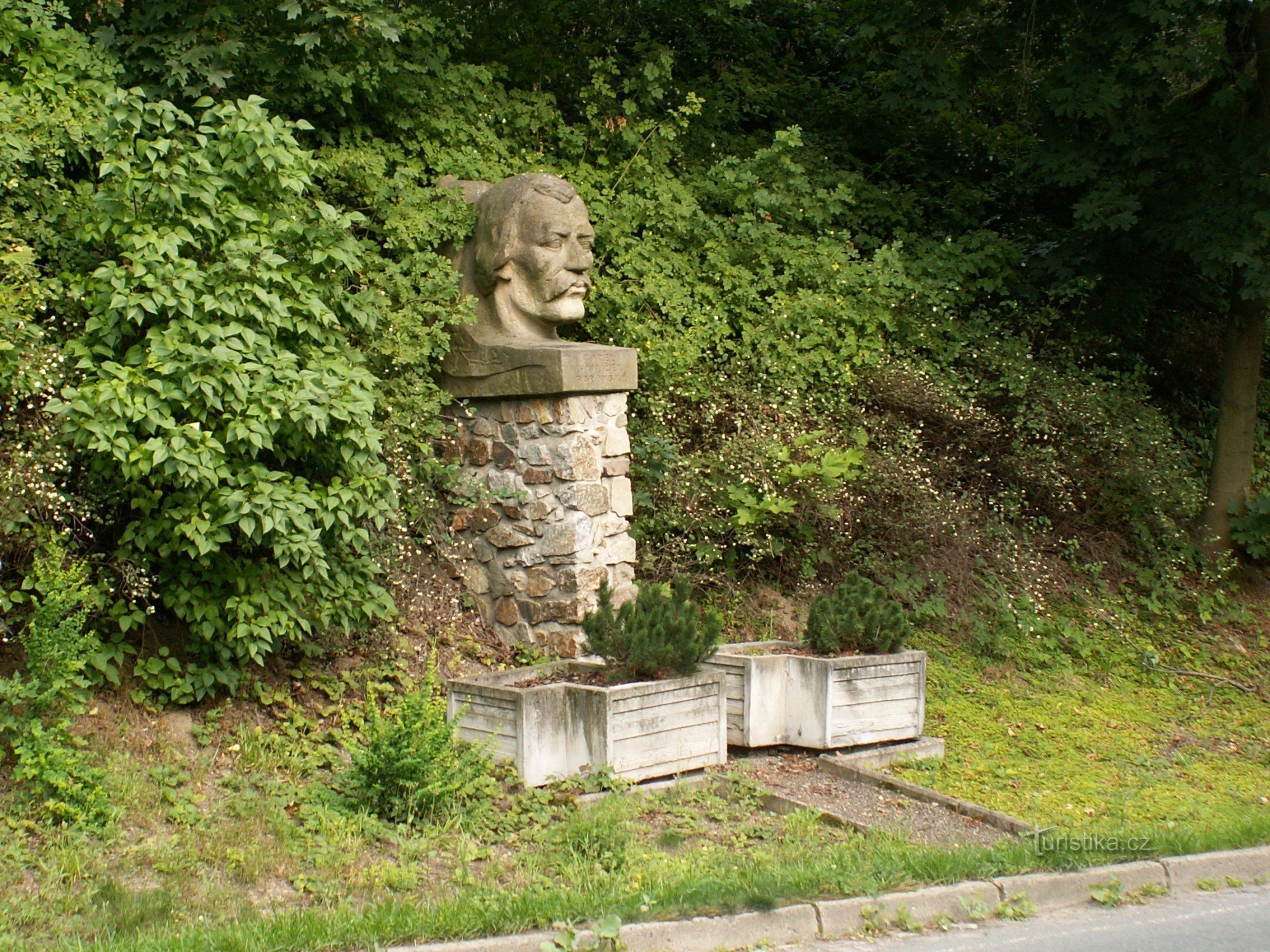 Busto di Karel Havlíček Borovský