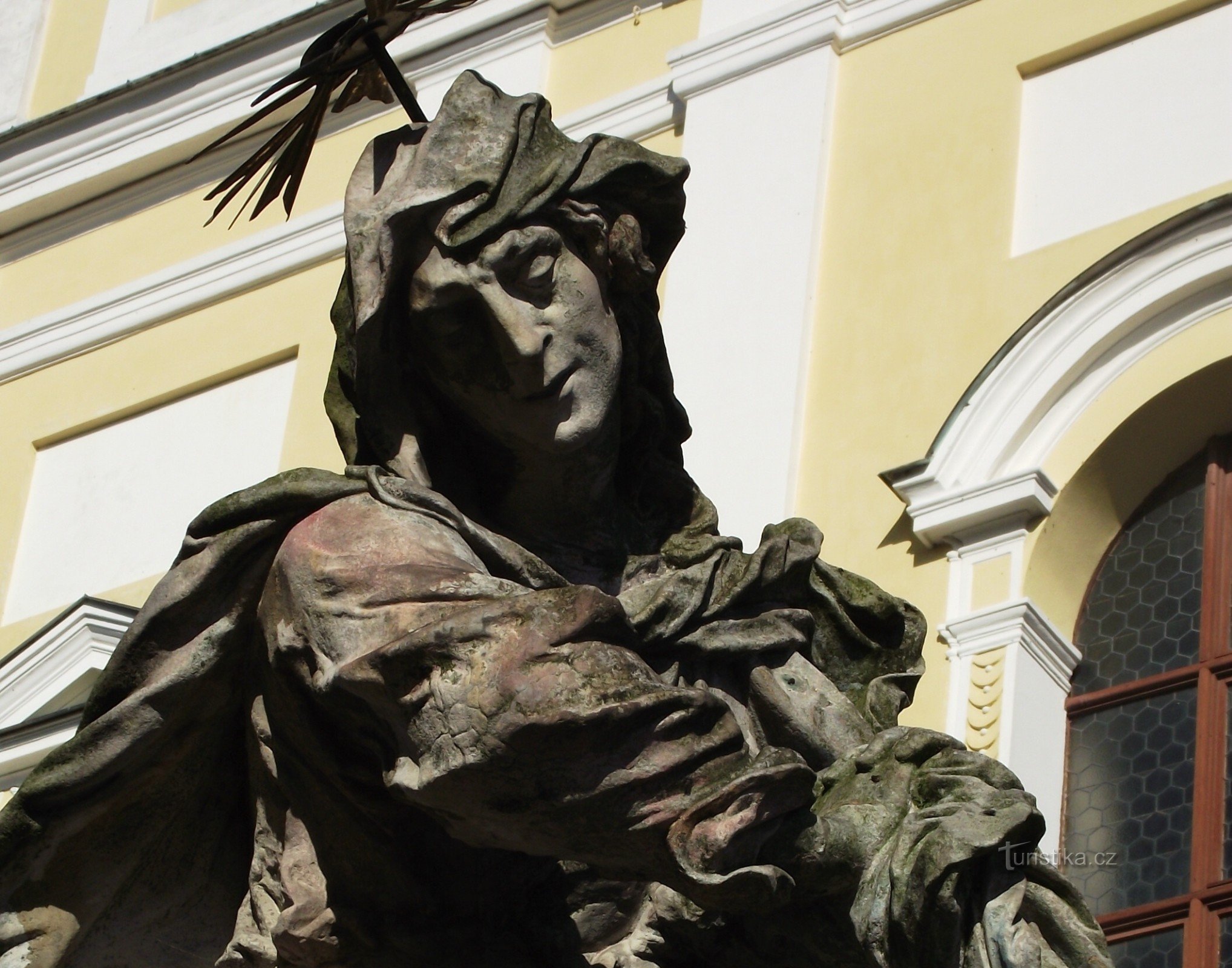 Bystré (Bezirk SY) - Statue der Schmerzhaften Jungfrau Maria