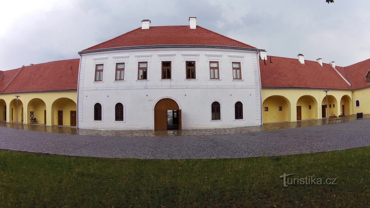 Bystřice nad Pernštejnem - een stad voor leven en ontspanning