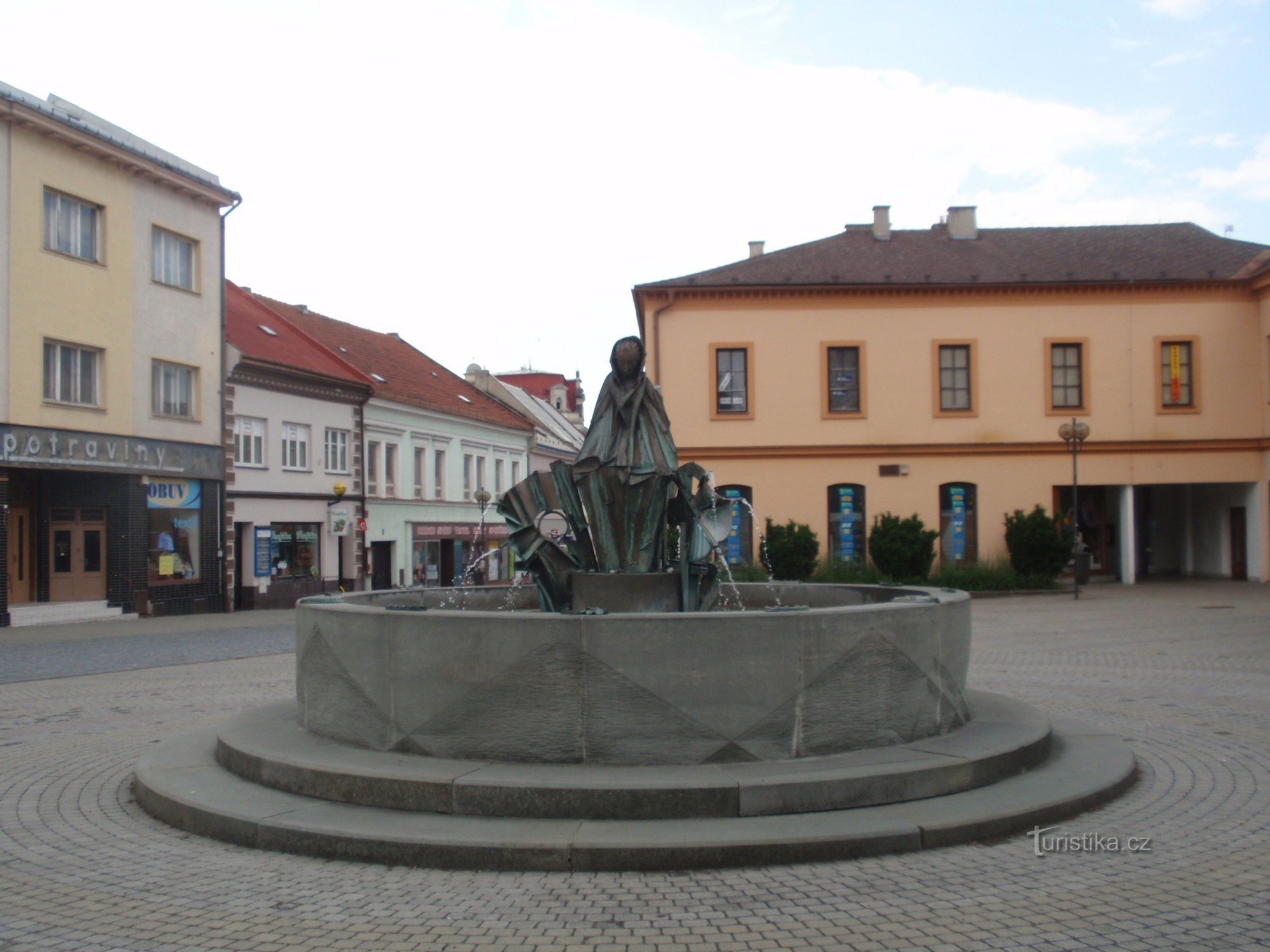 Bystřice pod Hostýnem - pieniä monumentteja ja nähtävyyksiä