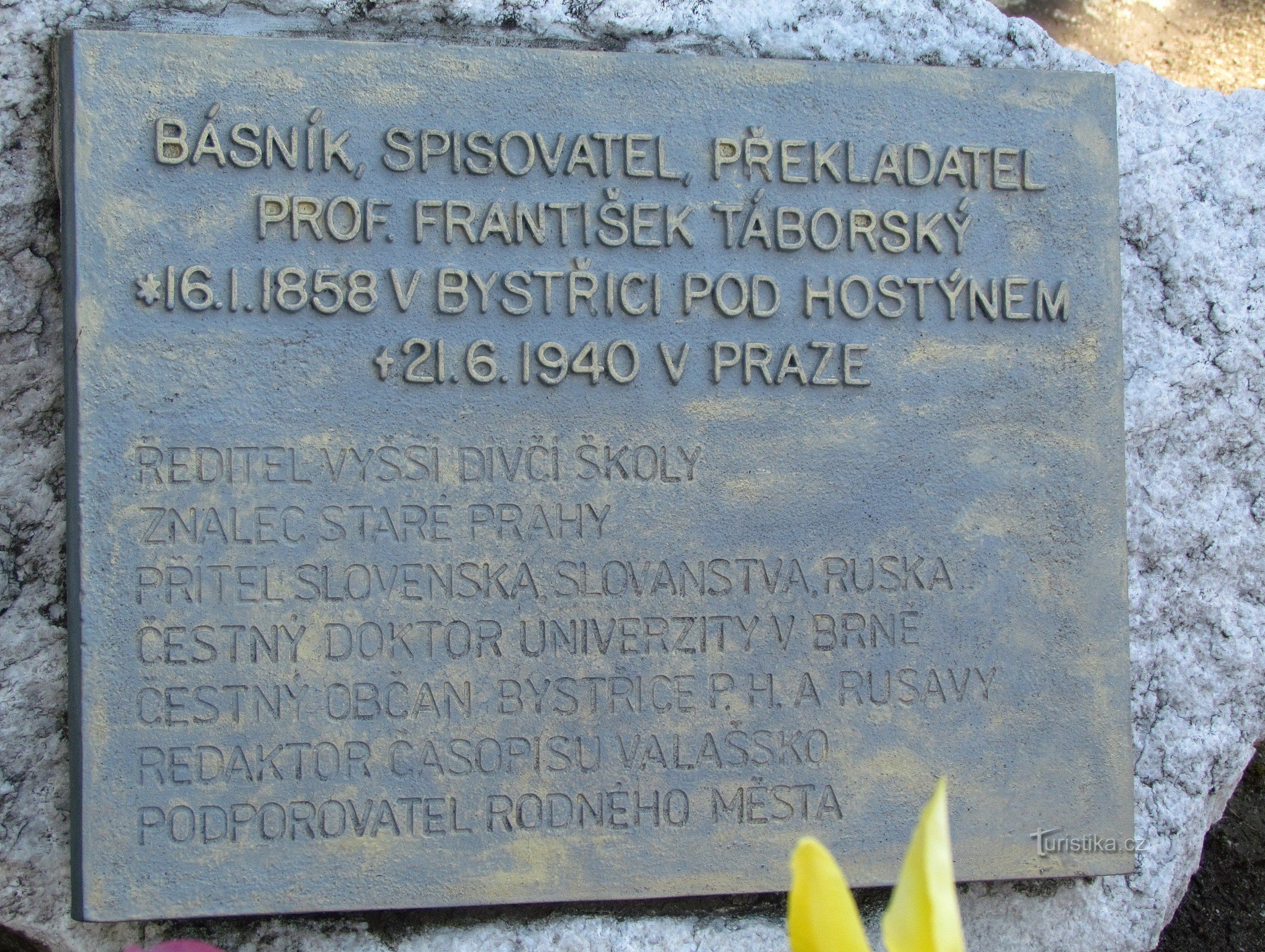 Bystřice pod Hostýnem - spomenik Františku Táborskemu