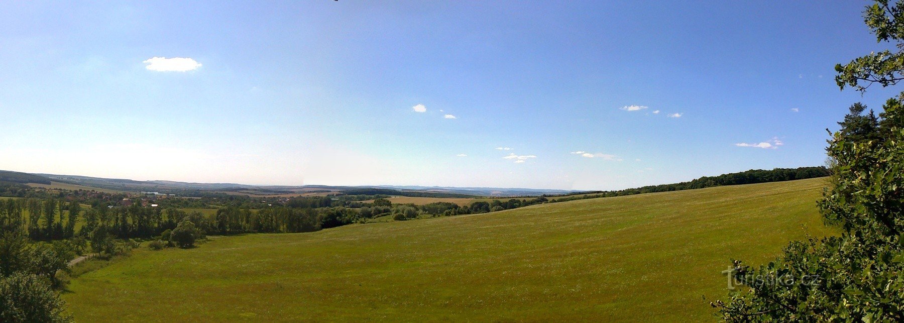 Bystřice pod Lopeníek - tour de guet Nad Vojanskú