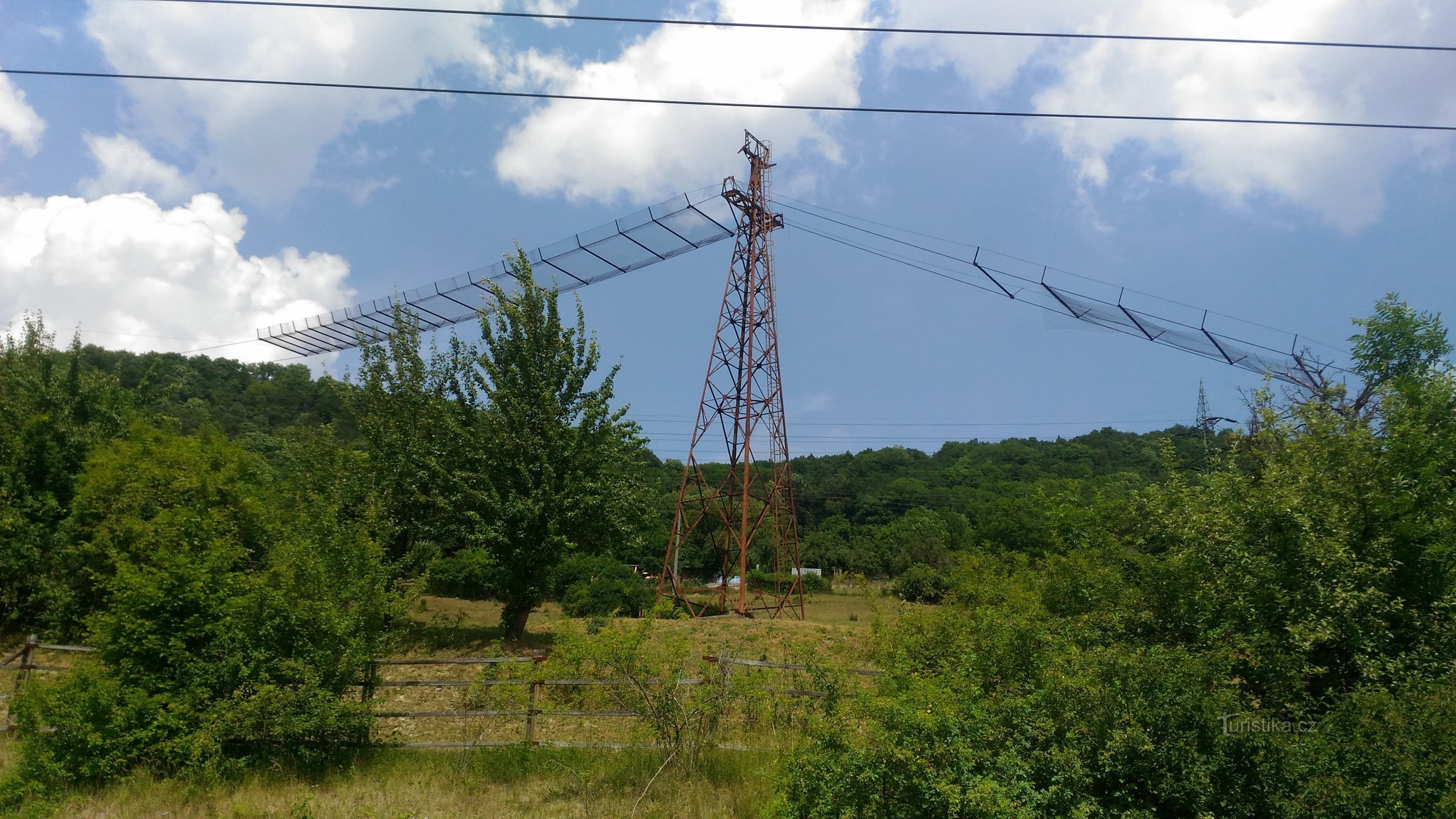 Fosta telecabină de marfă de lângă Neštěmice.